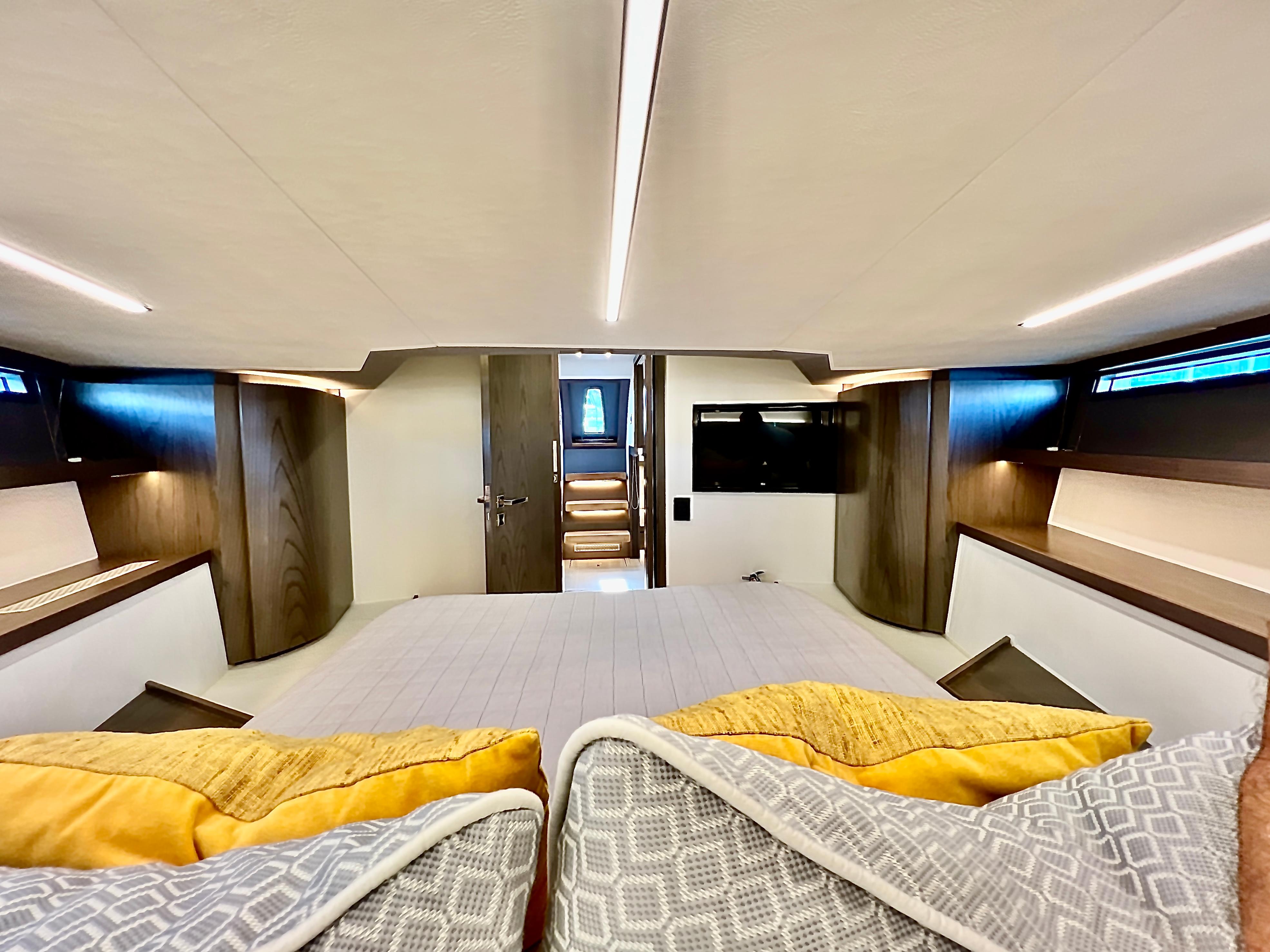 Okean 55 - Stateroom