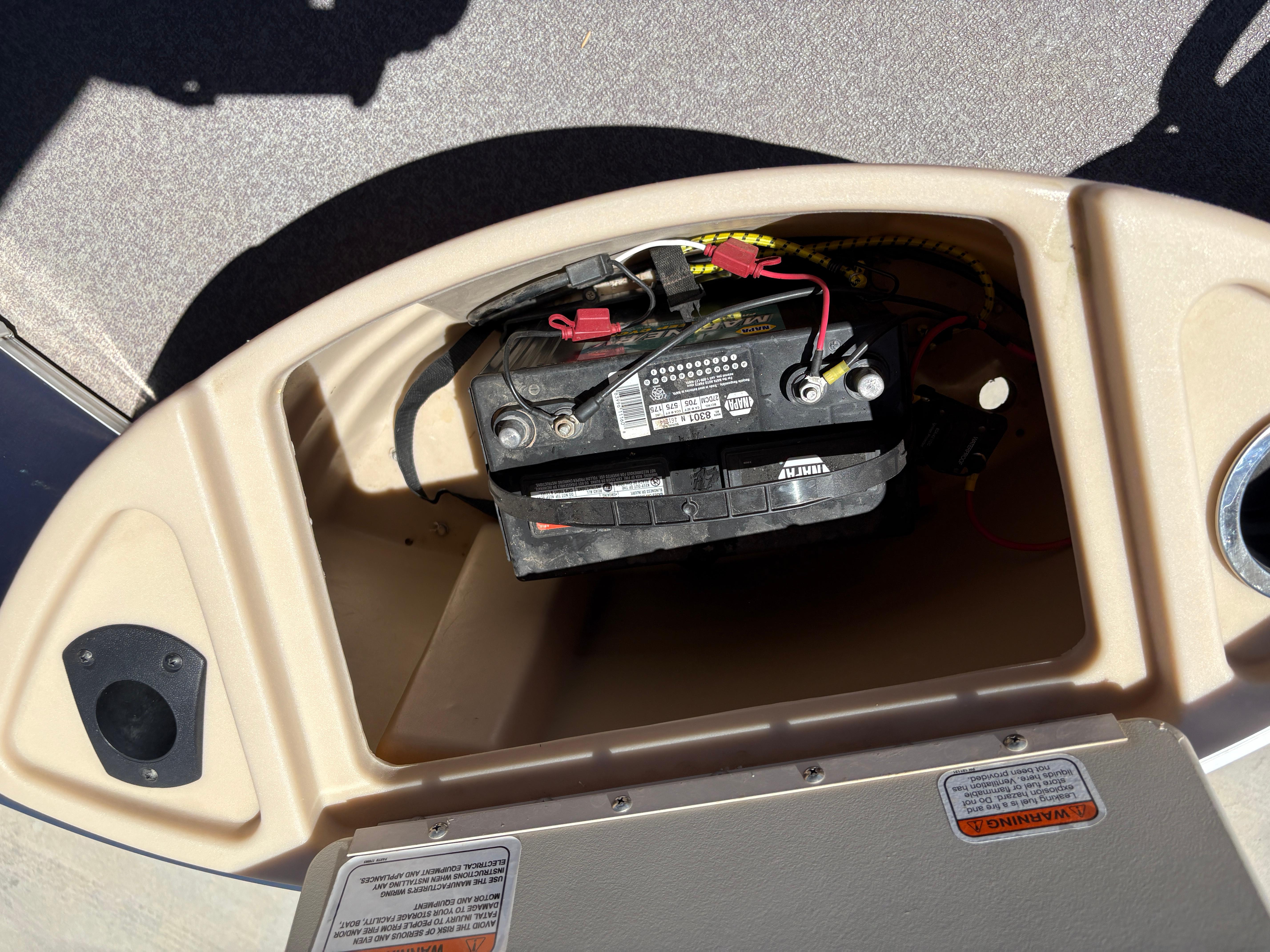 2016 Sun Tracker Fishin' Barge 24 DLX #TRW4541 inventory image at Sun Country Marine Group, Lake Havasu City, AZ 2016 Sun Tracker Fishin' Barge 24 DLX #TRW4541 inventory image at Sun Country Marine Group, Lake Havasu City, AZ