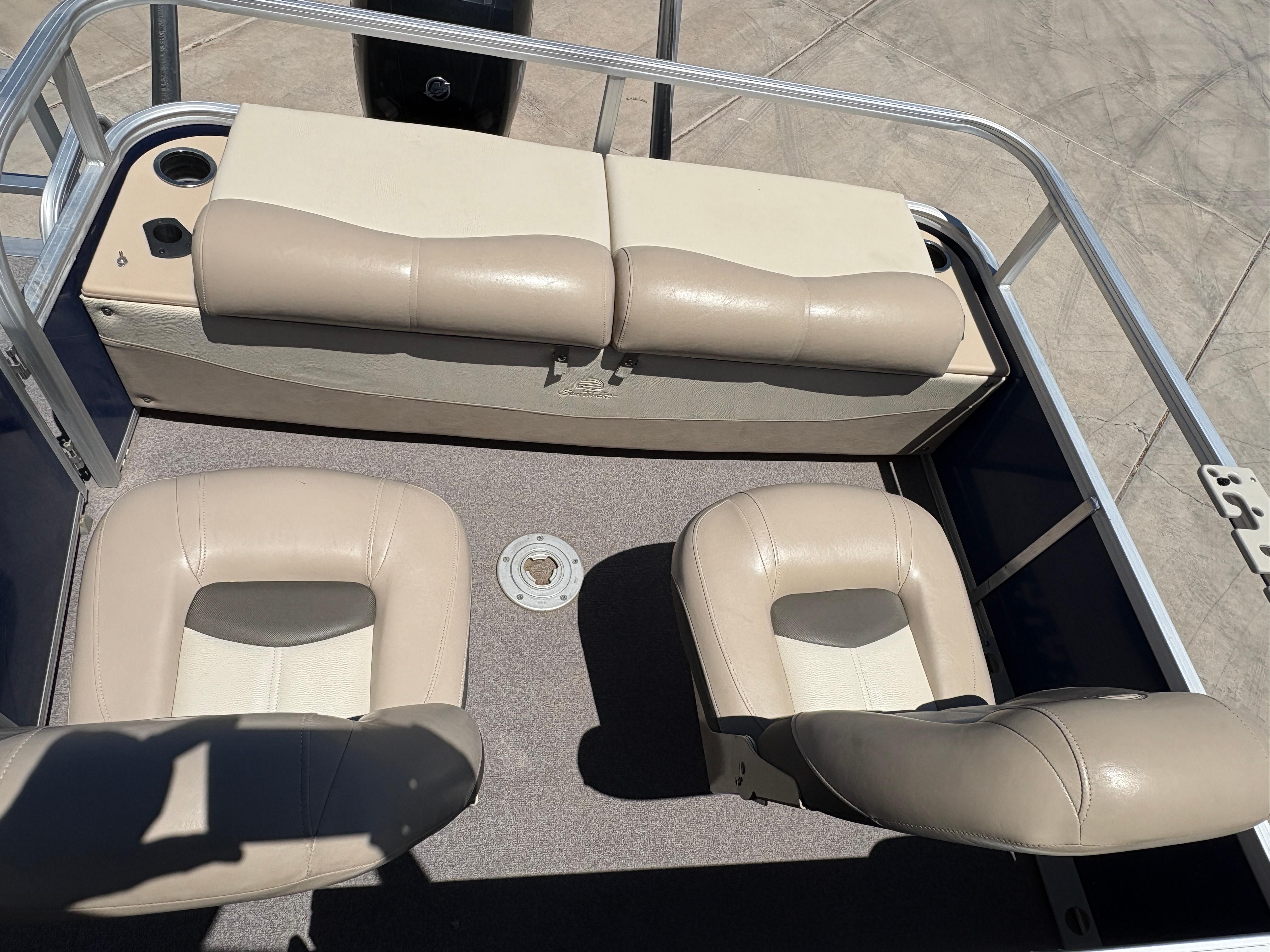 2016 Sun Tracker Fishin' Barge 24 DLX #TRW4541 inventory image at Sun Country Marine Group, Lake Havasu City, AZ 2016 Sun Tracker Fishin' Barge 24 DLX #TRW4541 inventory image at Sun Country Marine Group, Lake Havasu City, AZ