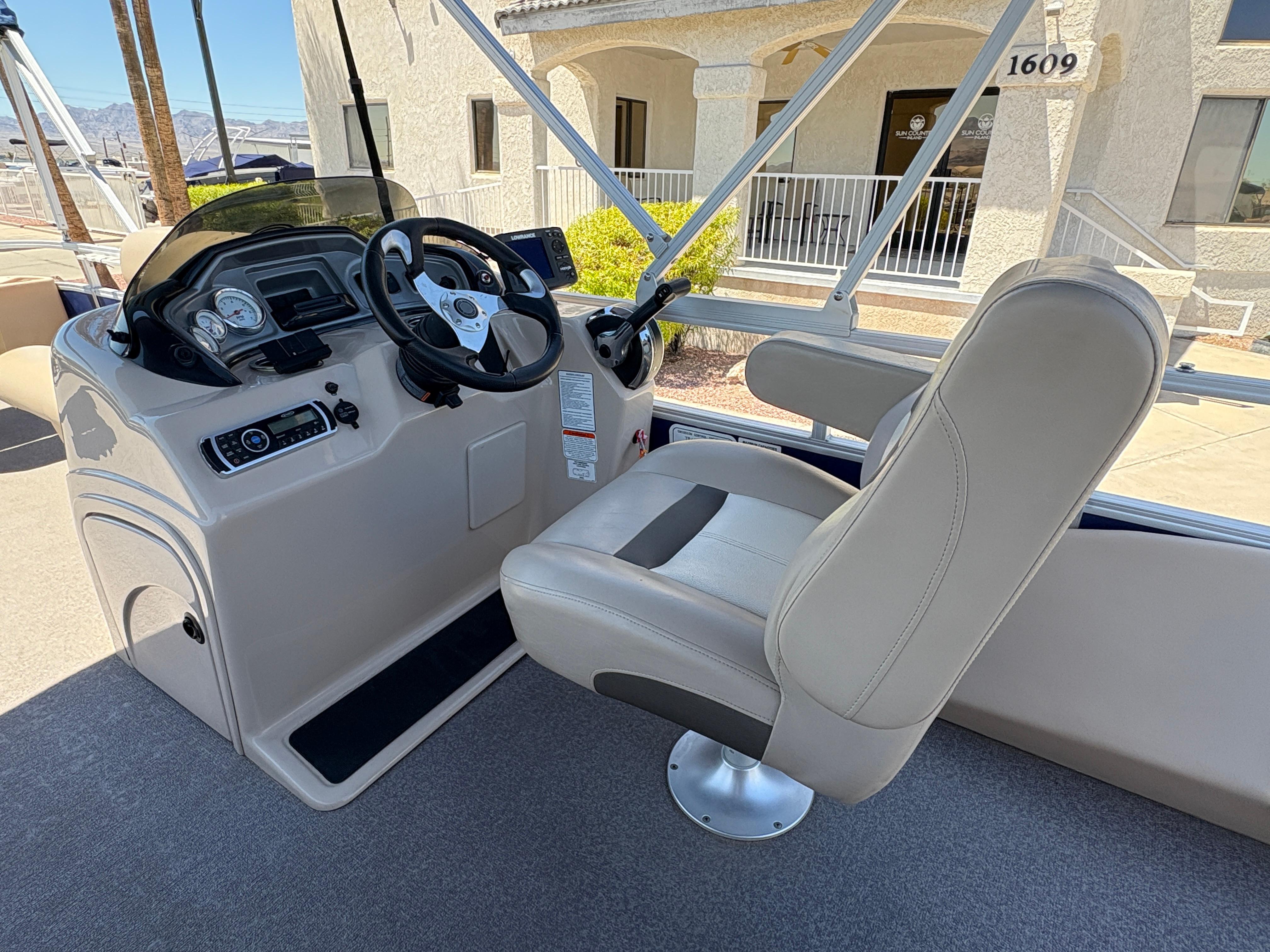 2016 Sun Tracker Fishin' Barge 24 DLX #TRW4541 inventory image at Sun Country Marine Group, Lake Havasu City, AZ 2016 Sun Tracker Fishin' Barge 24 DLX #TRW4541 inventory image at Sun Country Marine Group, Lake Havasu City, AZ