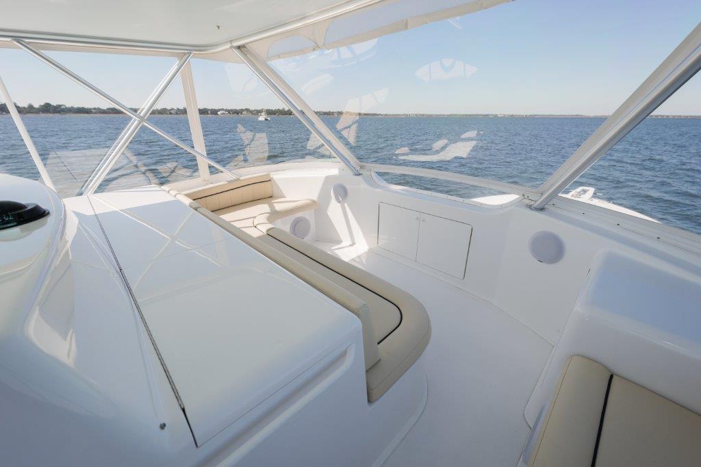 Viking 61 Sold Days - Exterior Flybridge