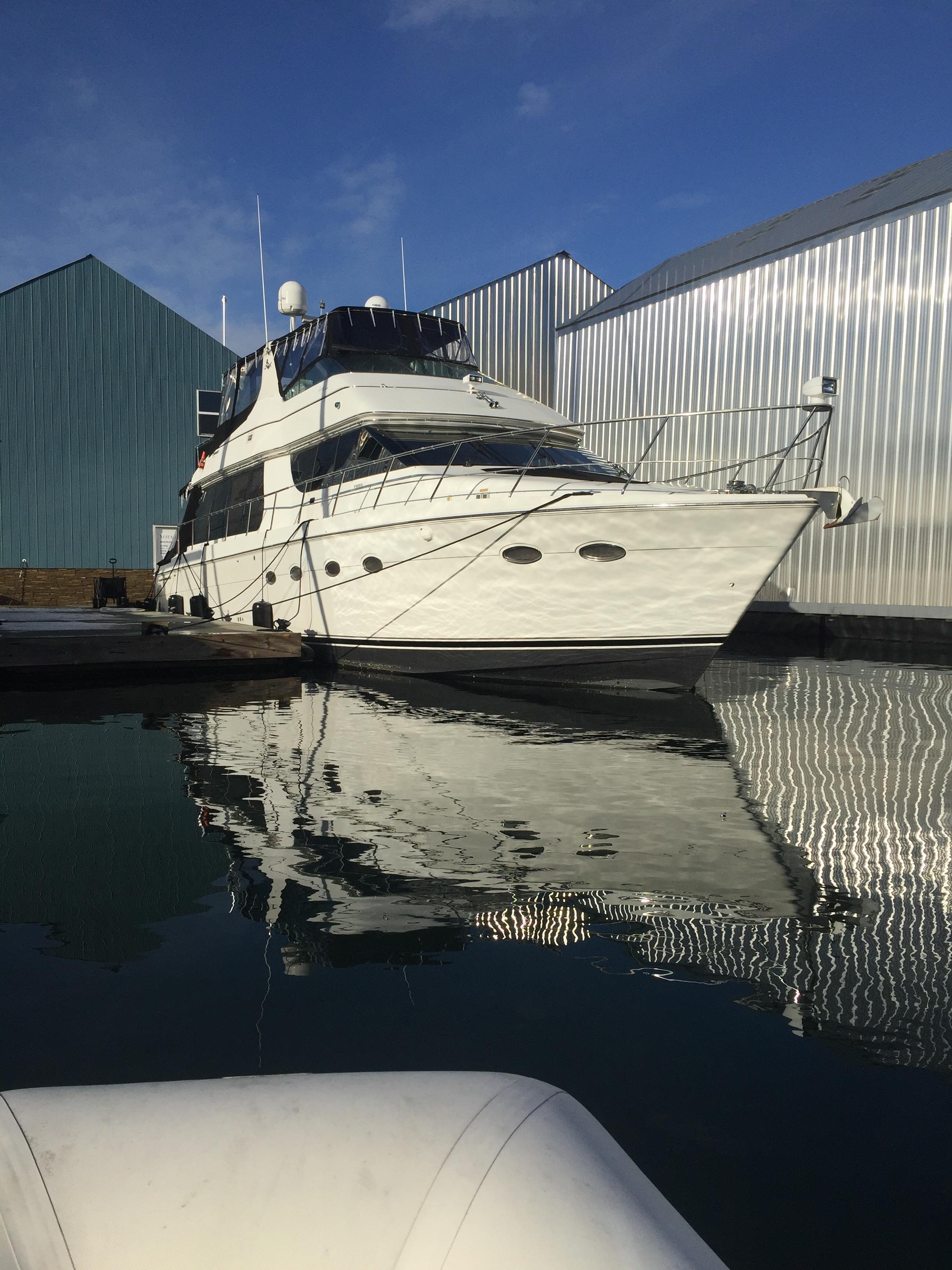 57 ft carver yacht