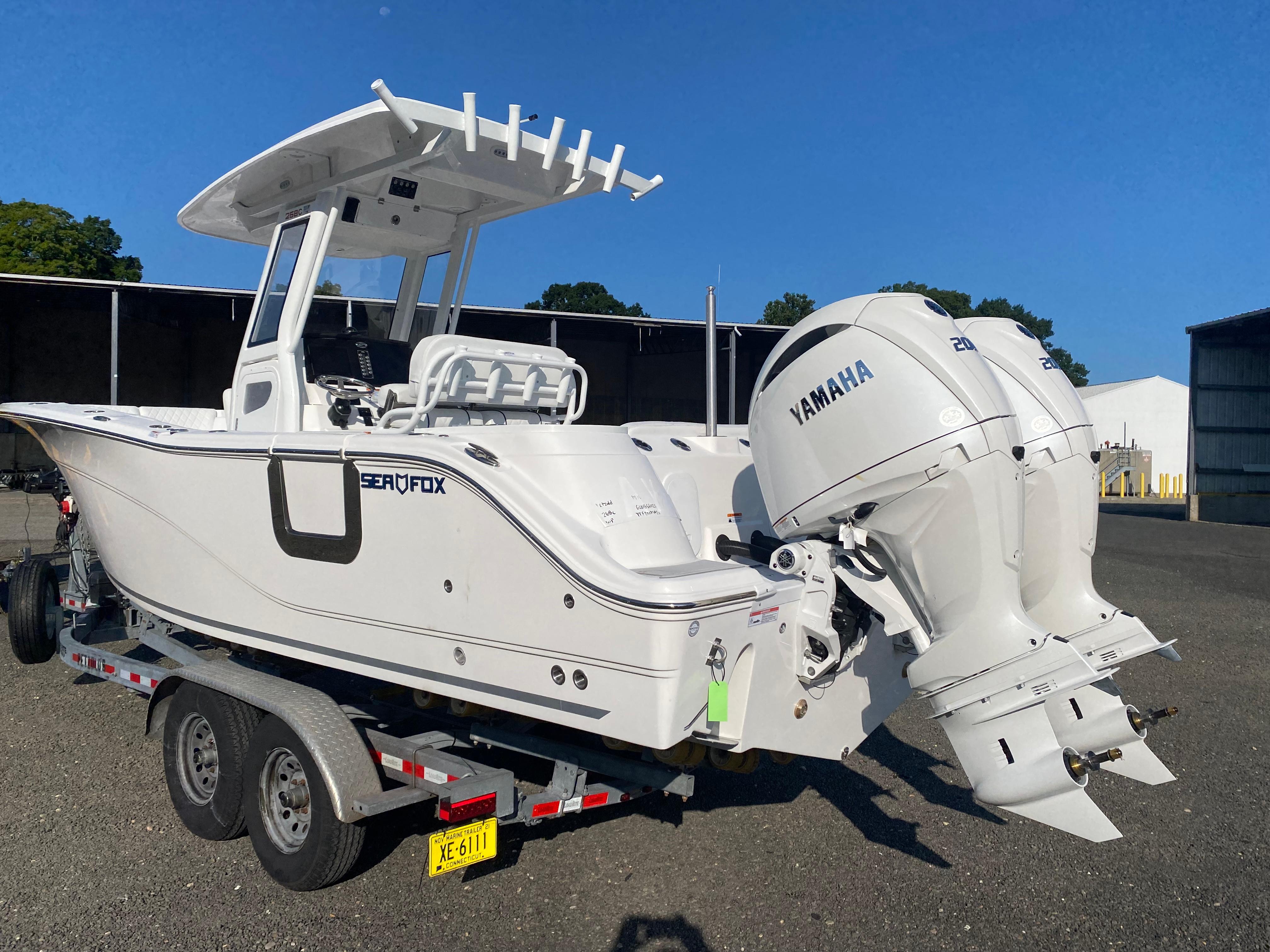 2025 Sea Fox 268 Commander-6