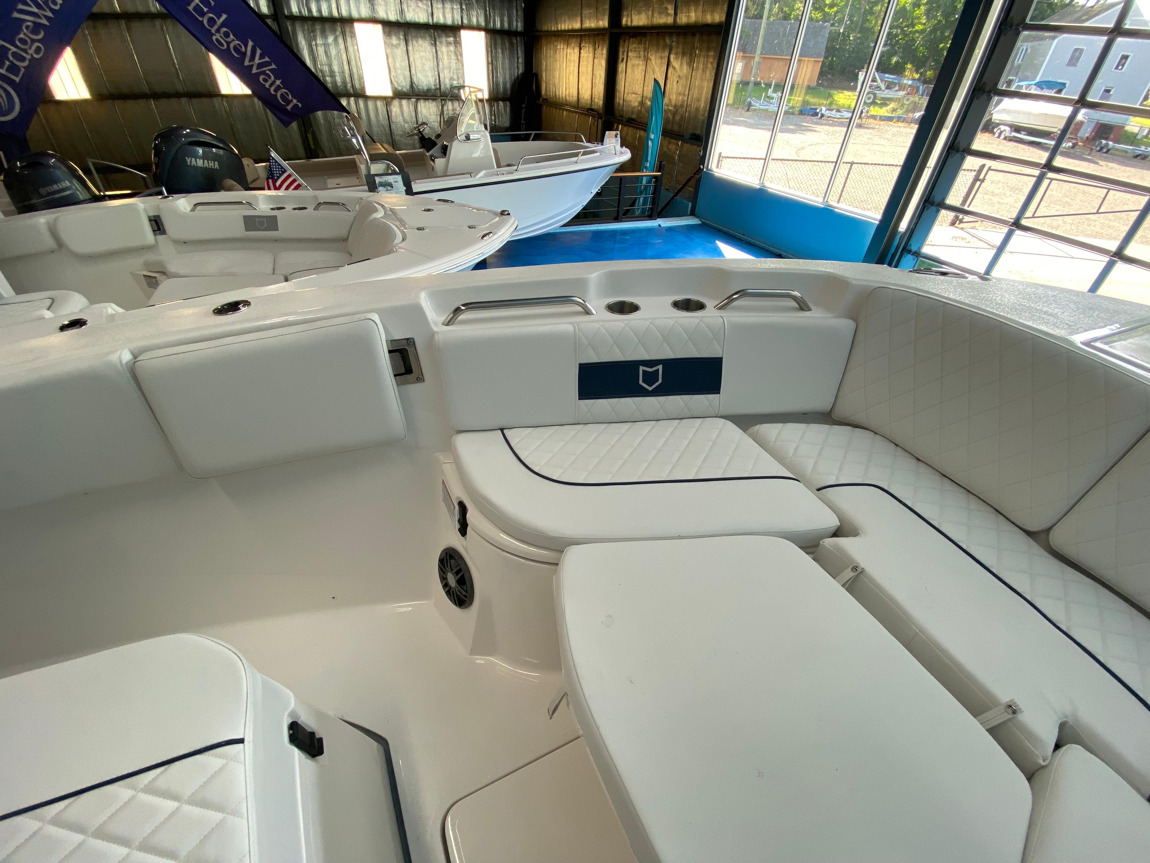 2025 Sea Fox 268 Commander-21