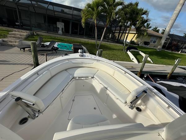 24' Robalo, Listing Number 100915356, - Photo No. 12