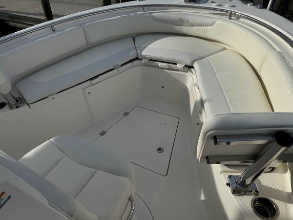 24' Robalo, Listing Number 100915356, - Photo No. 14