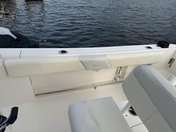 24' Robalo, Listing Number 100915356, - Photo No. 33