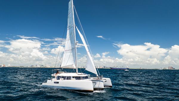 51' Neel, Listing Number 100917617, - Photo No. 3
