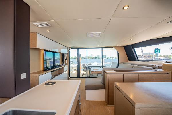 51' Neel, Listing Number 100917617, - Photo No. 7
