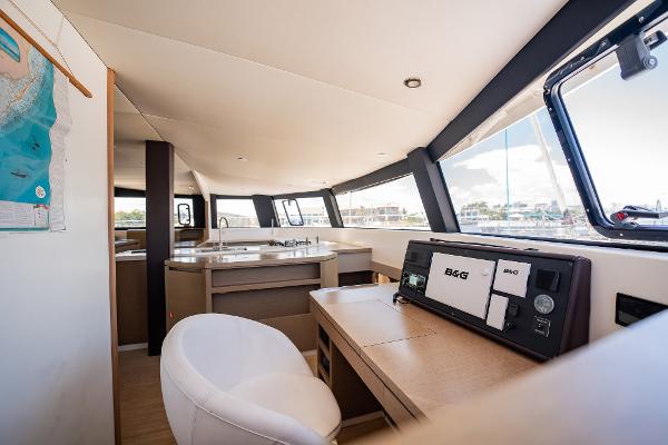 51' Neel, Listing Number 100917617, - Photo No. 16