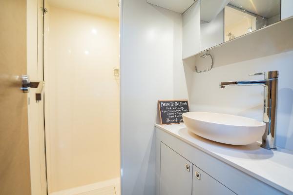 51' Neel, Listing Number 100917617, - Photo No. 34