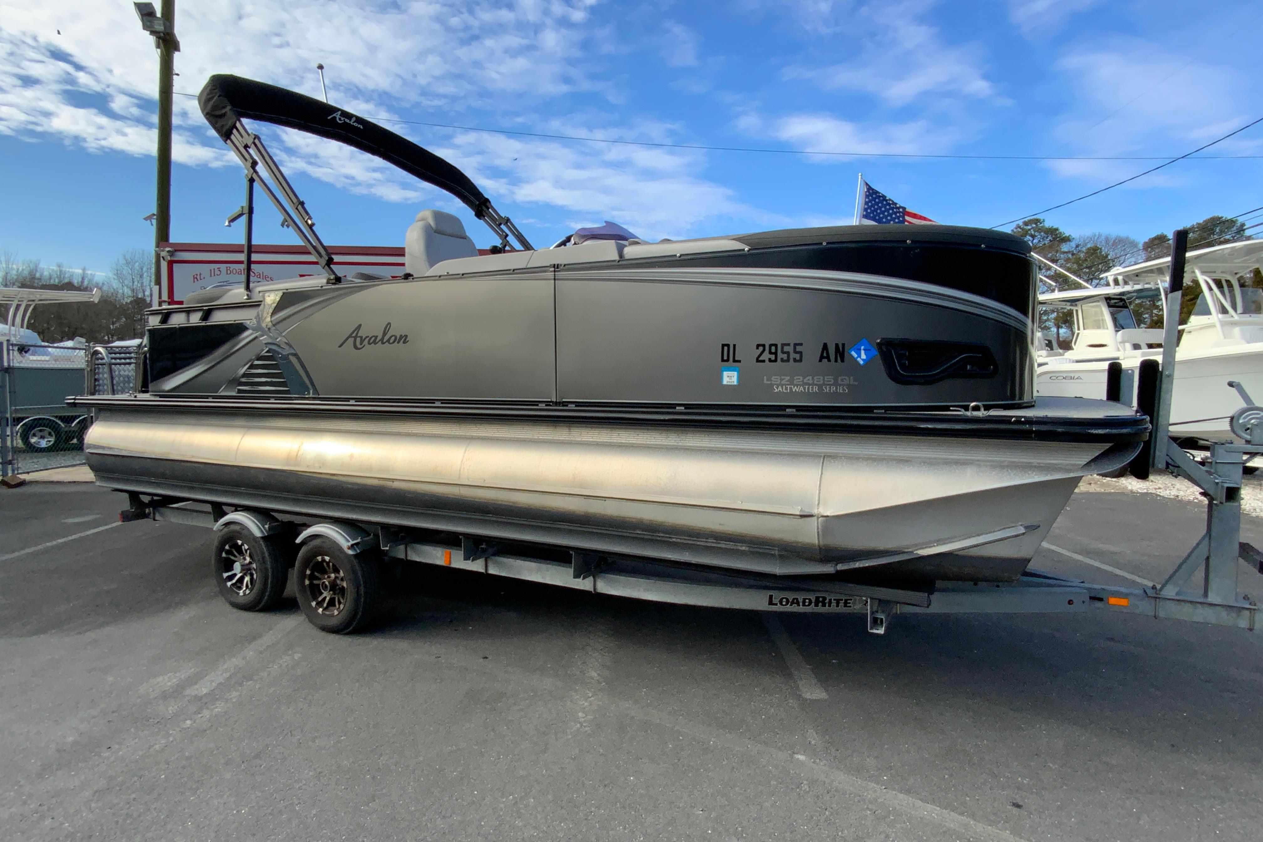 2021 Avalon LSZ Quad Lounger - 24'-2