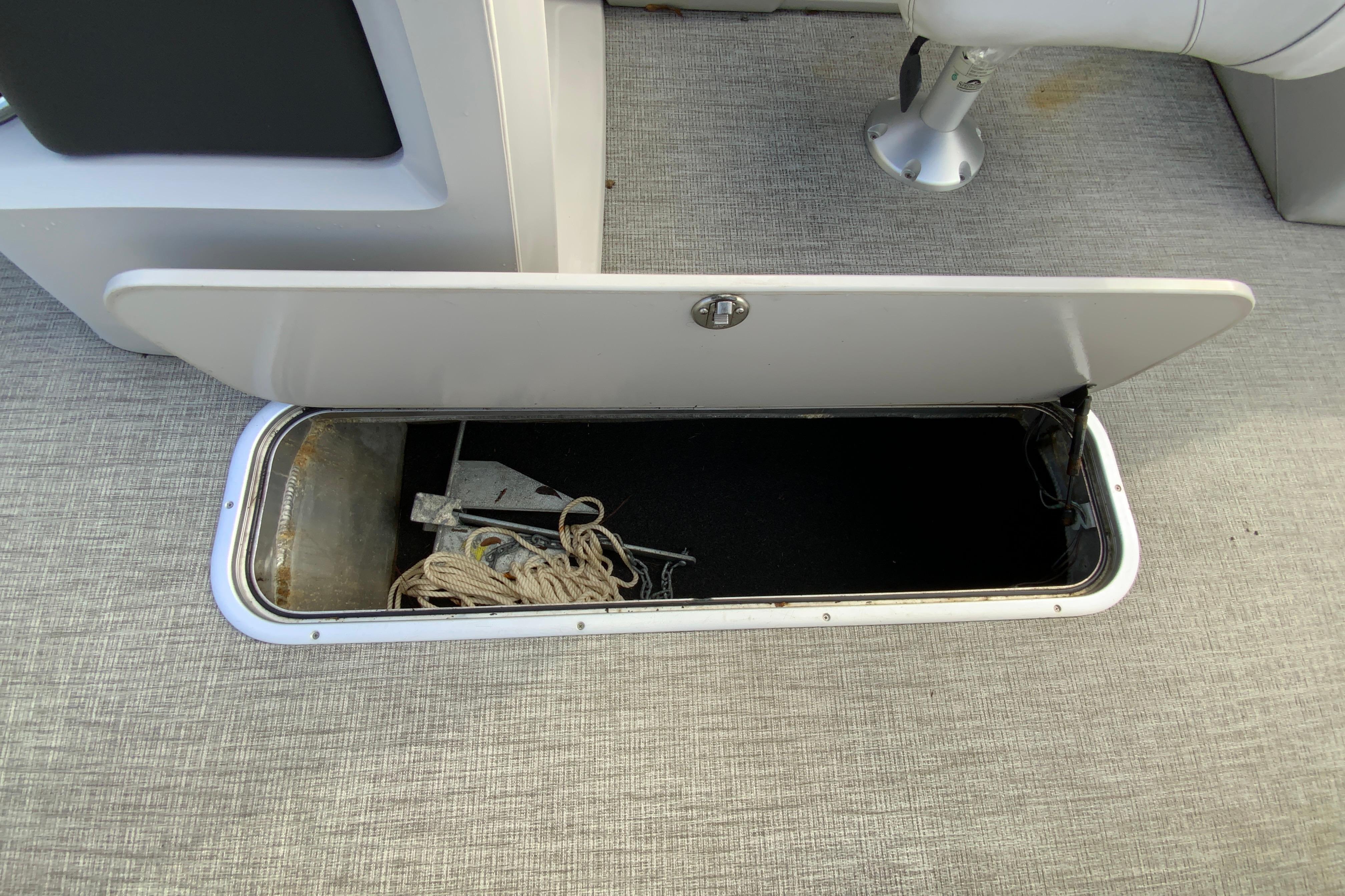 2021 Avalon LSZ Quad Lounger - 24'-25