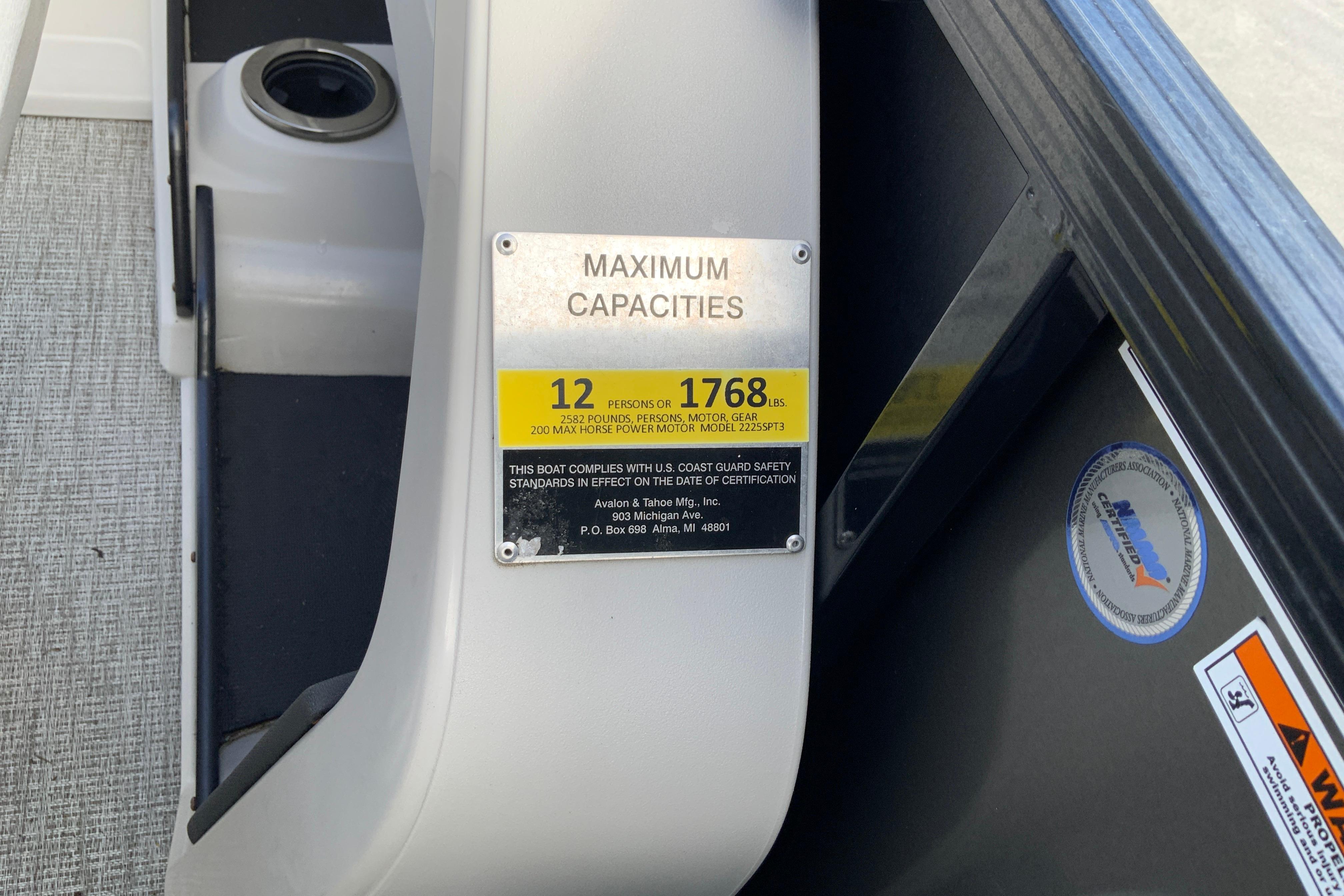 2021 Avalon LSZ Quad Lounger - 24'-29