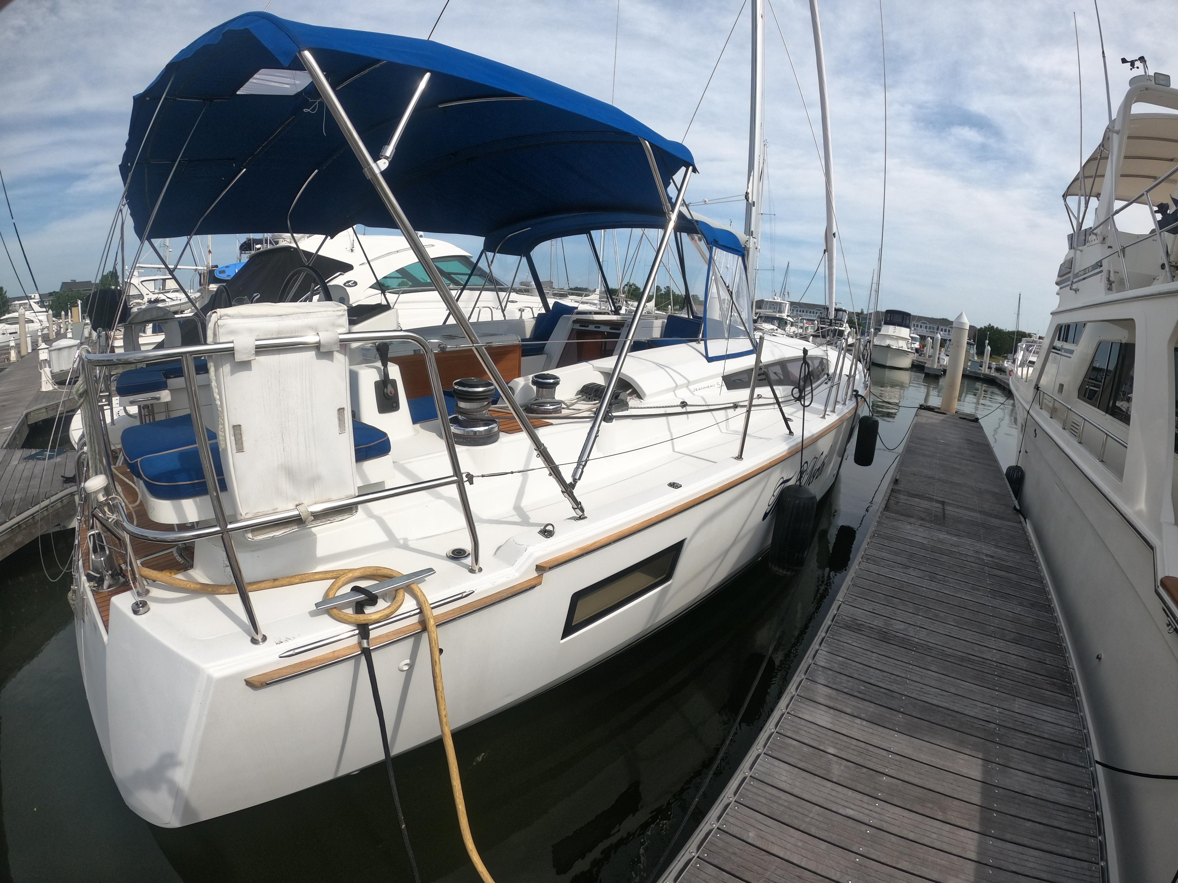 Newport RI Yacht Brokerage