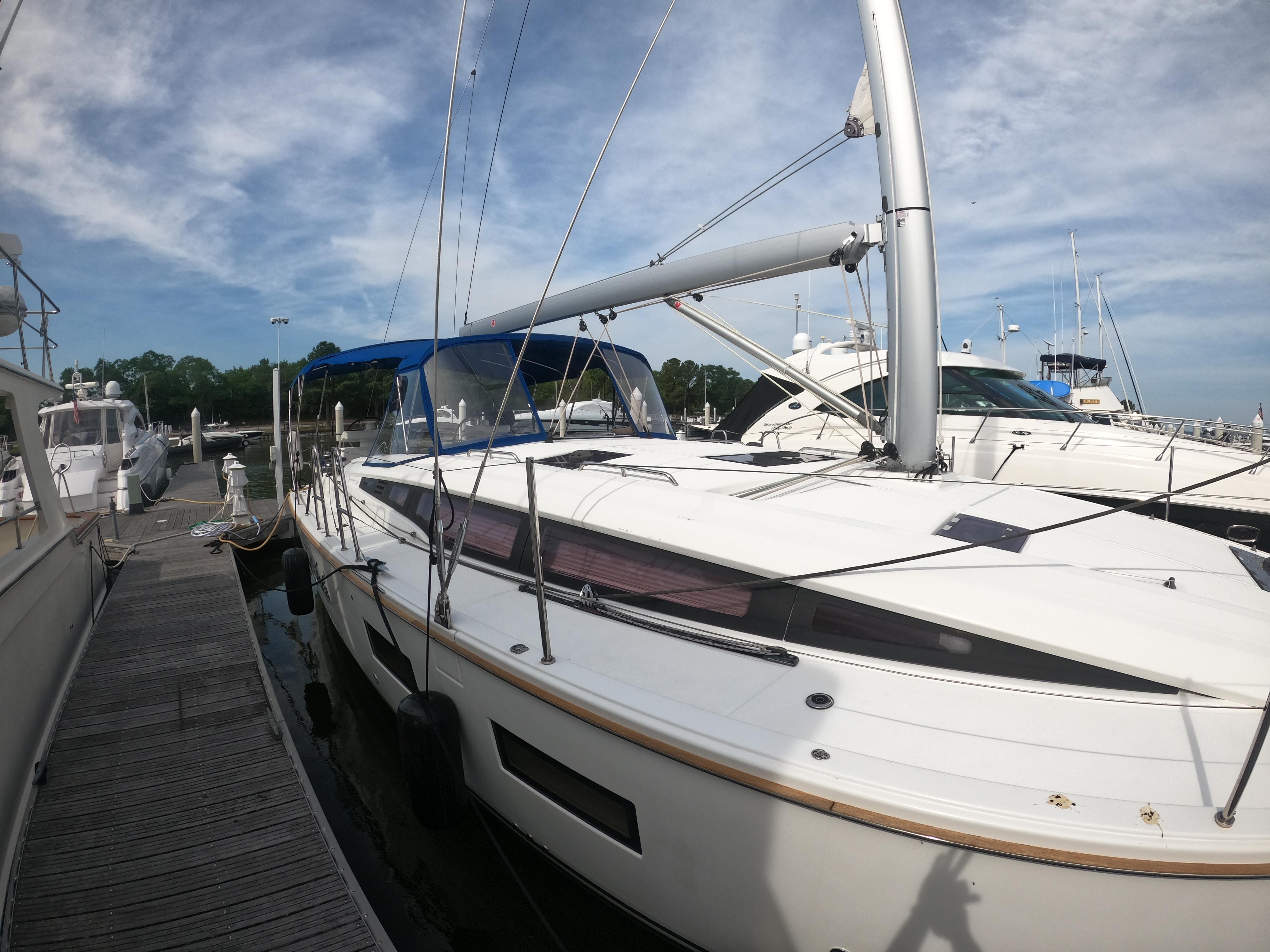 Newport RI Yacht Brokerage