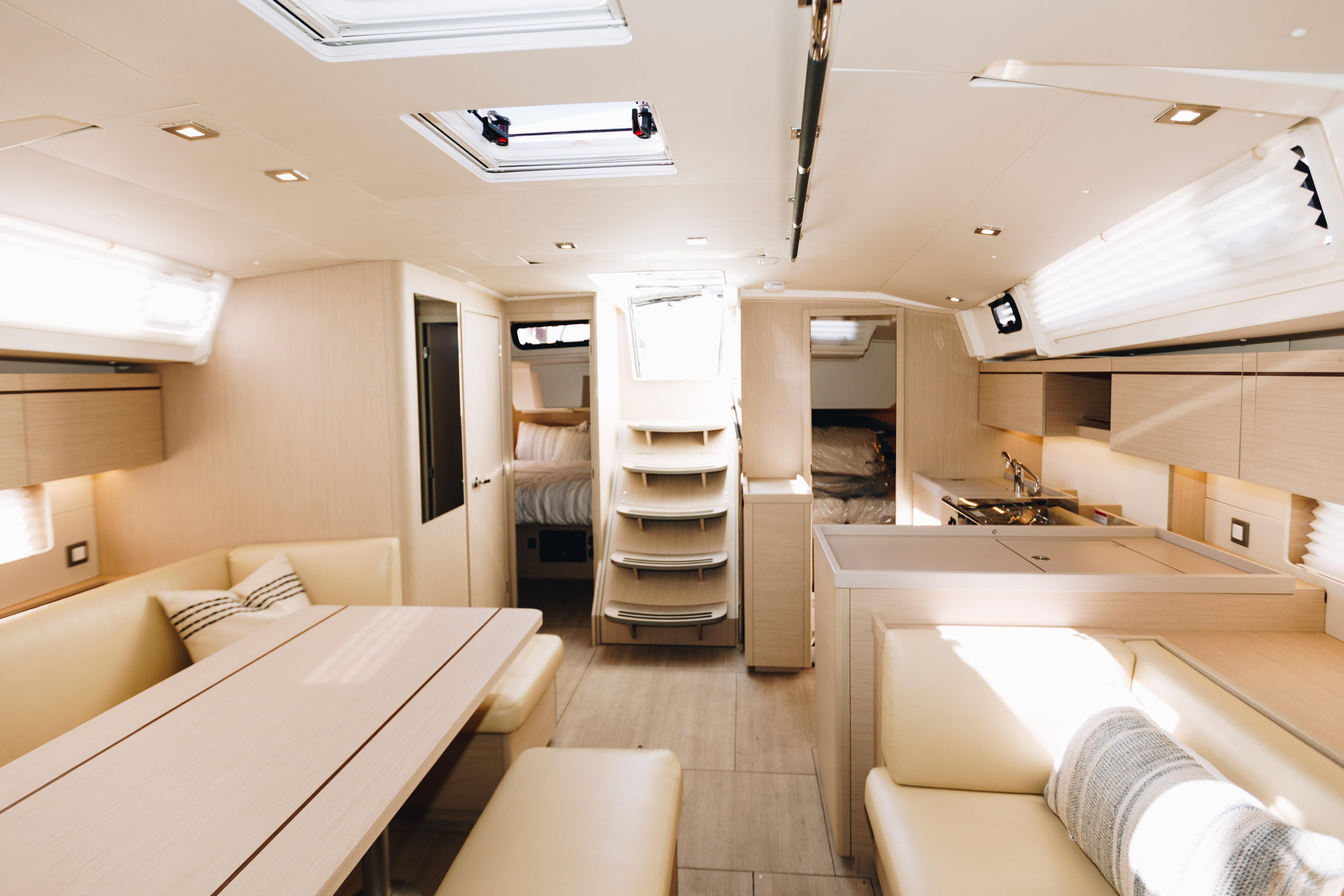Yacht Photos Pics