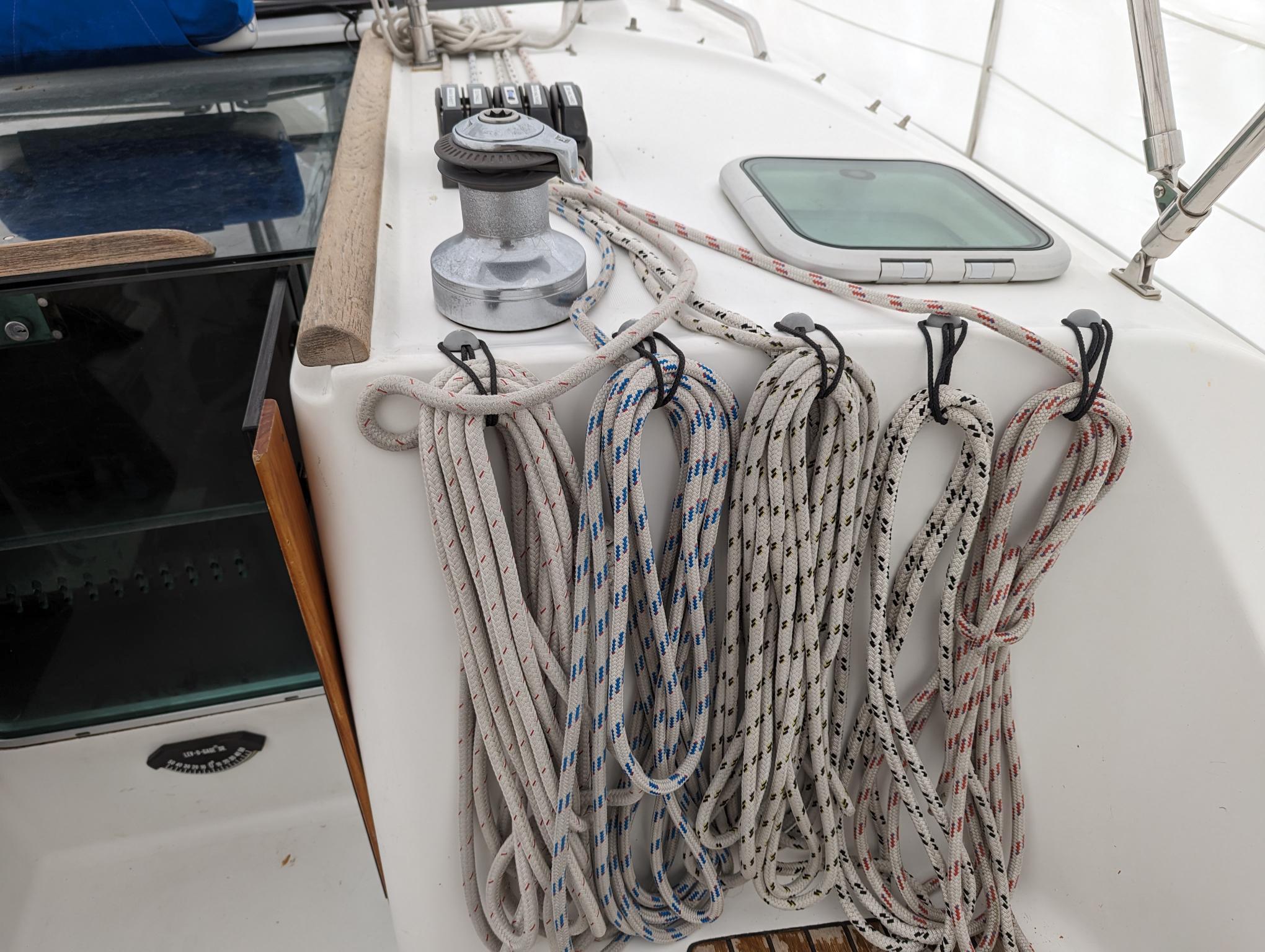 2005 Beneteau 393-24