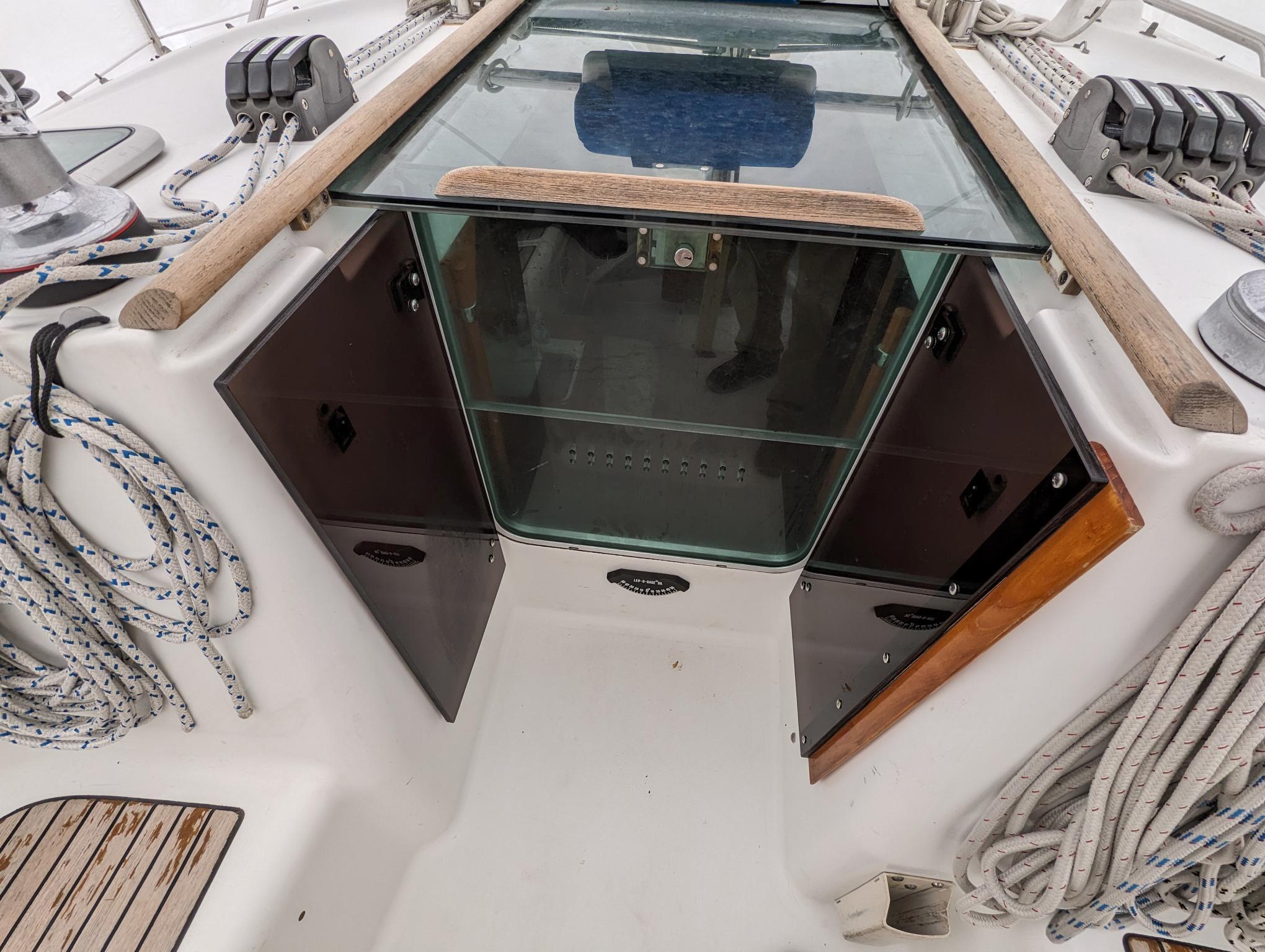 2005 Beneteau 393-26