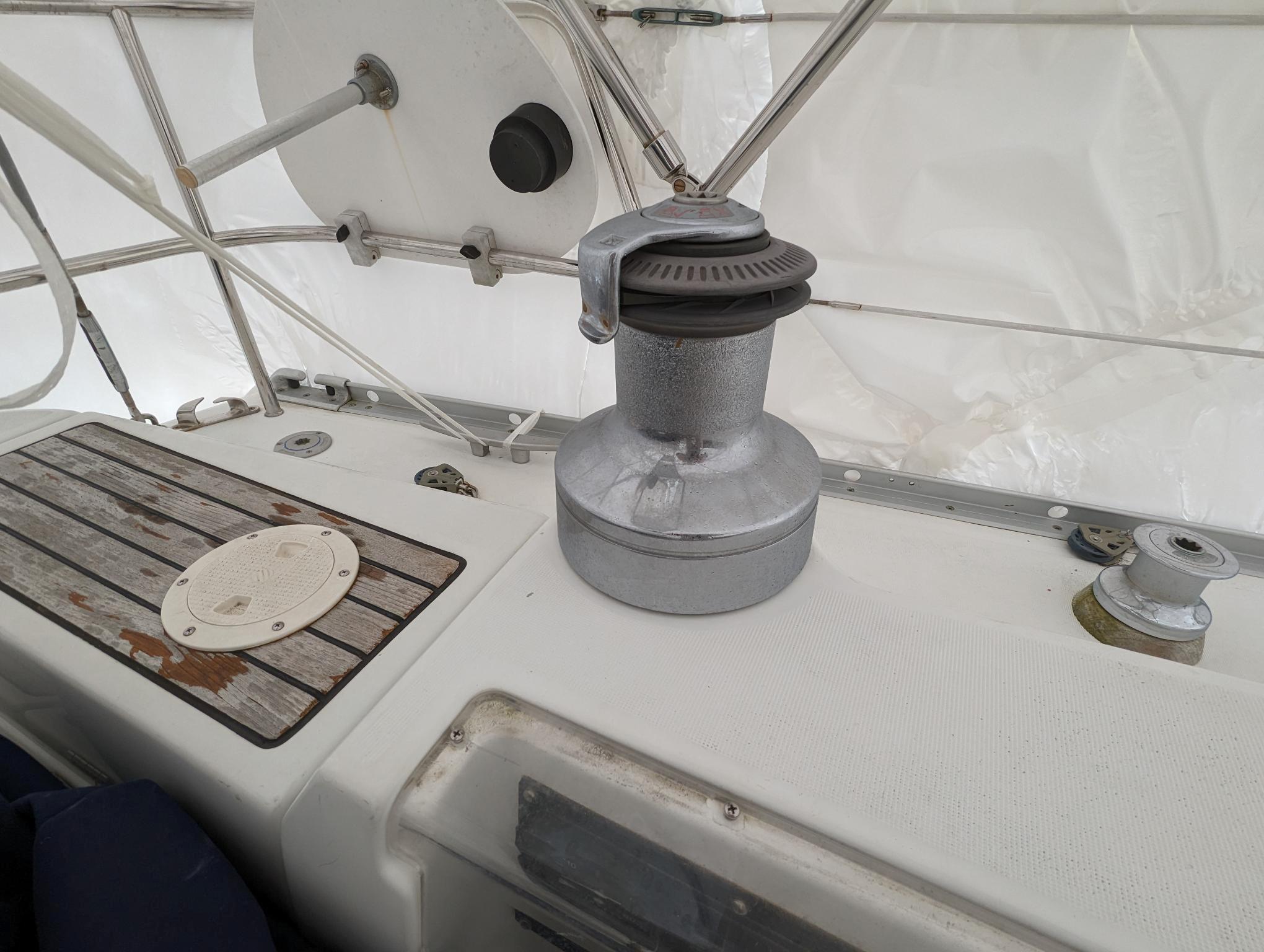 2005 Beneteau 393-29