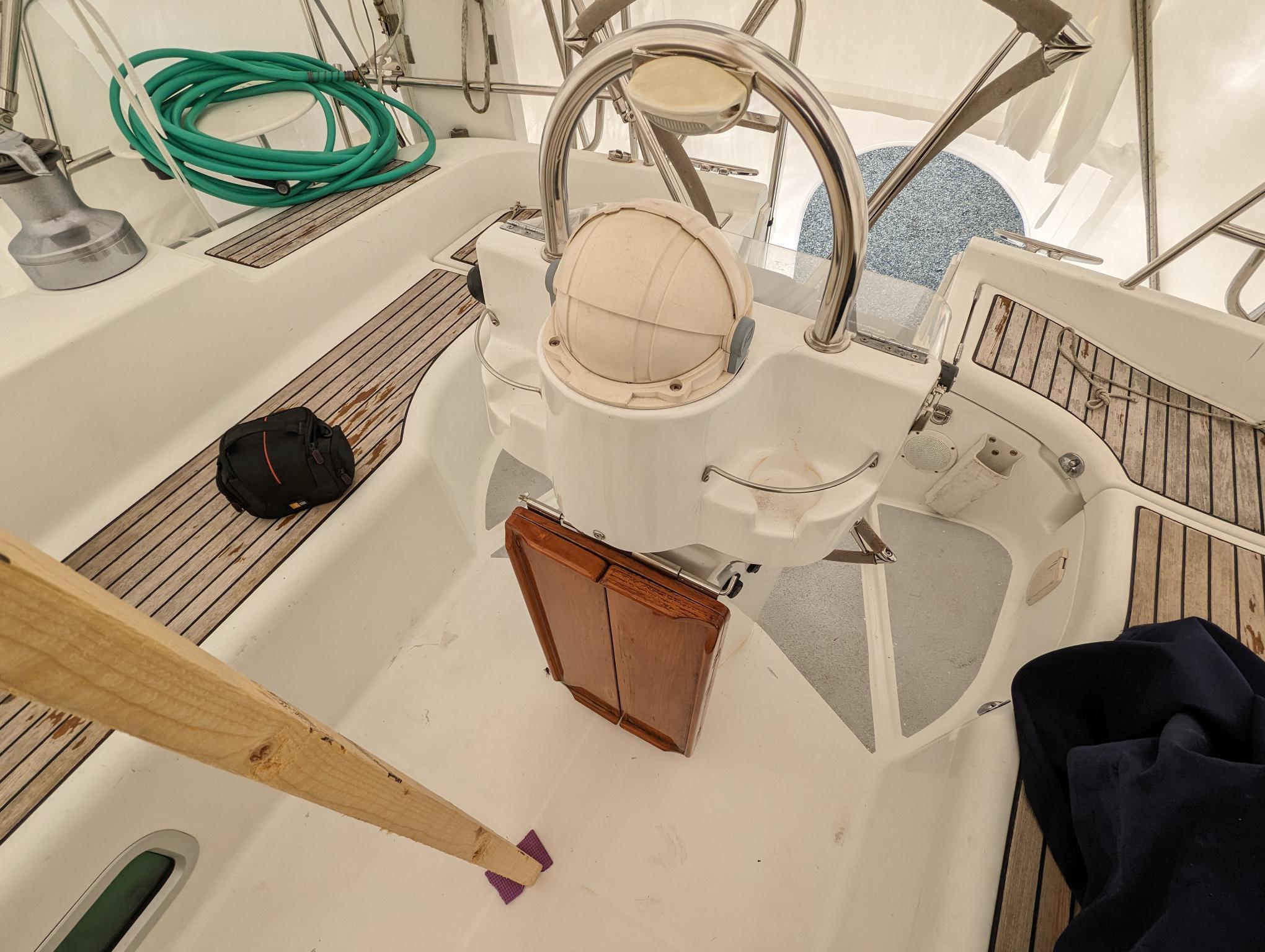 2005 Beneteau 393-30