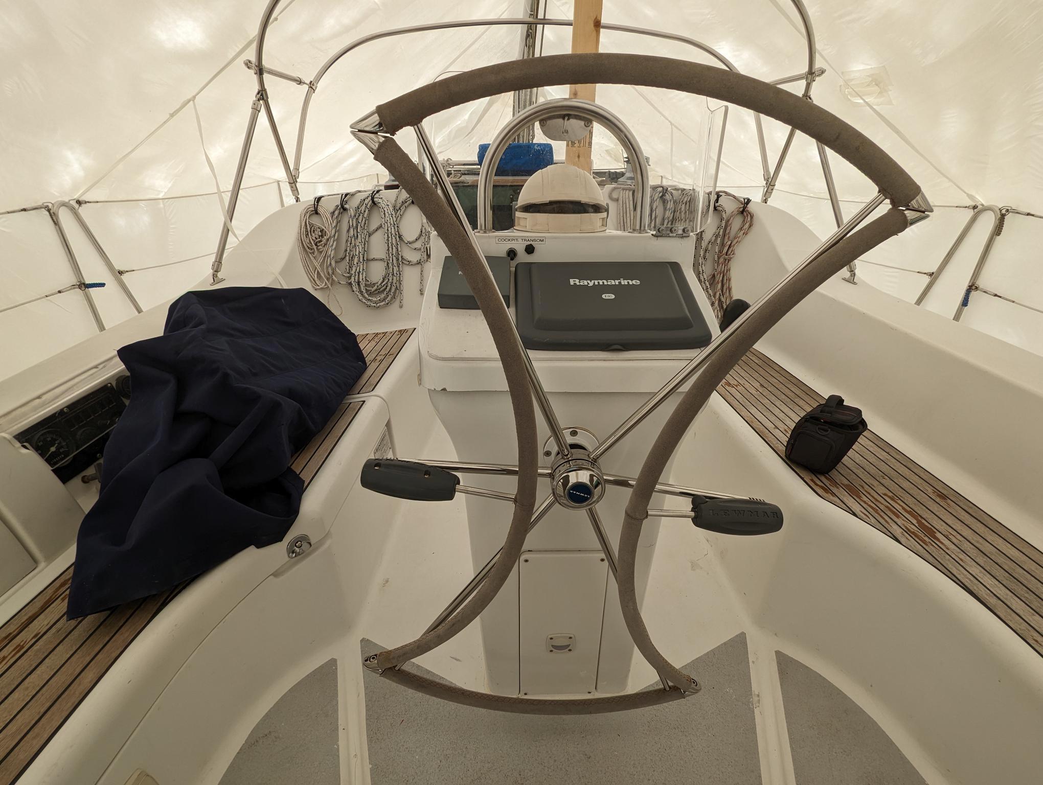 2005 Beneteau 393-32