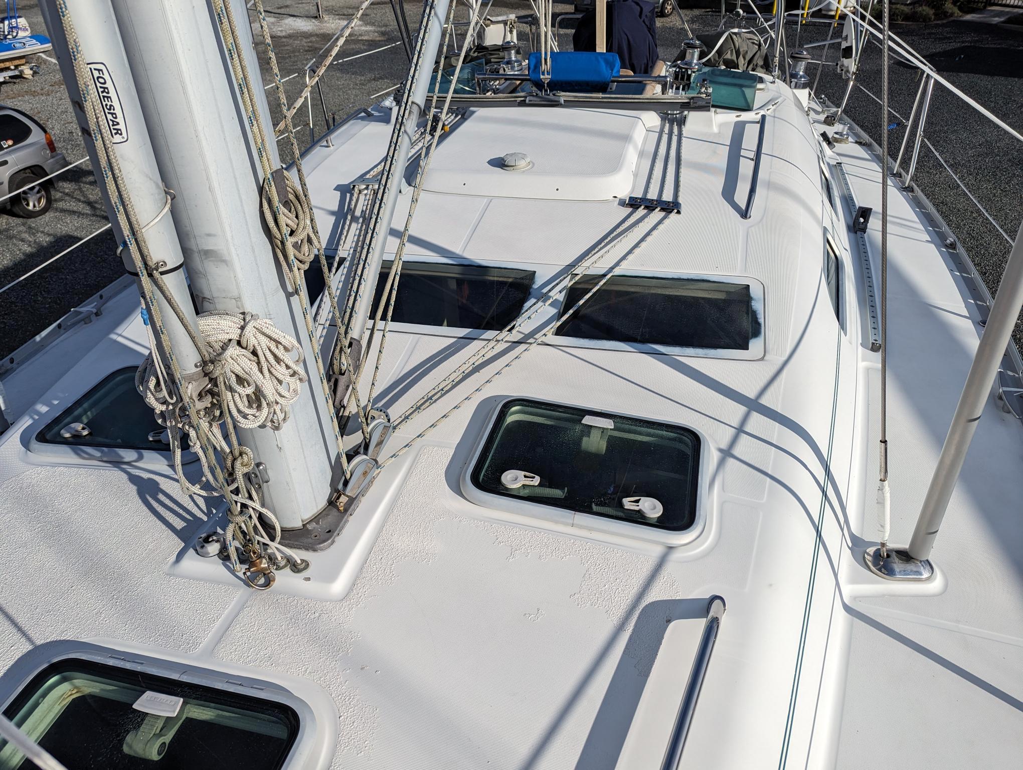 2005 Beneteau 393-35