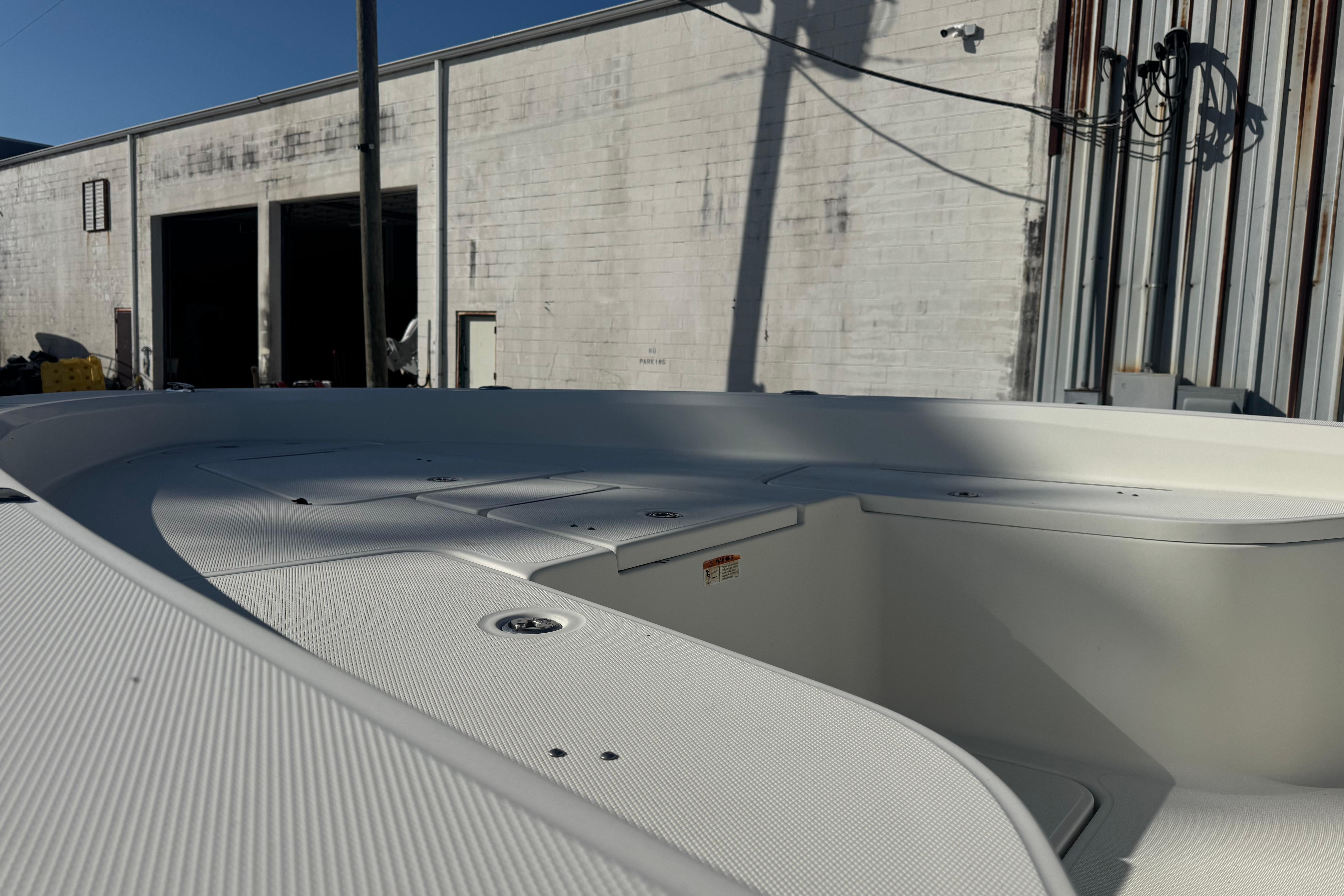 2008 Hydra-sports 2300 CC-6