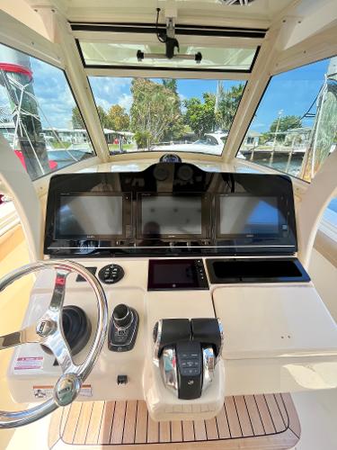 35' Scout, Listing Number 100897931, - Photo No. 7
