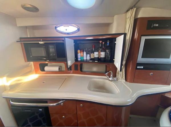 32' Sea Ray, Listing Number 100914447, - Photo No. 6