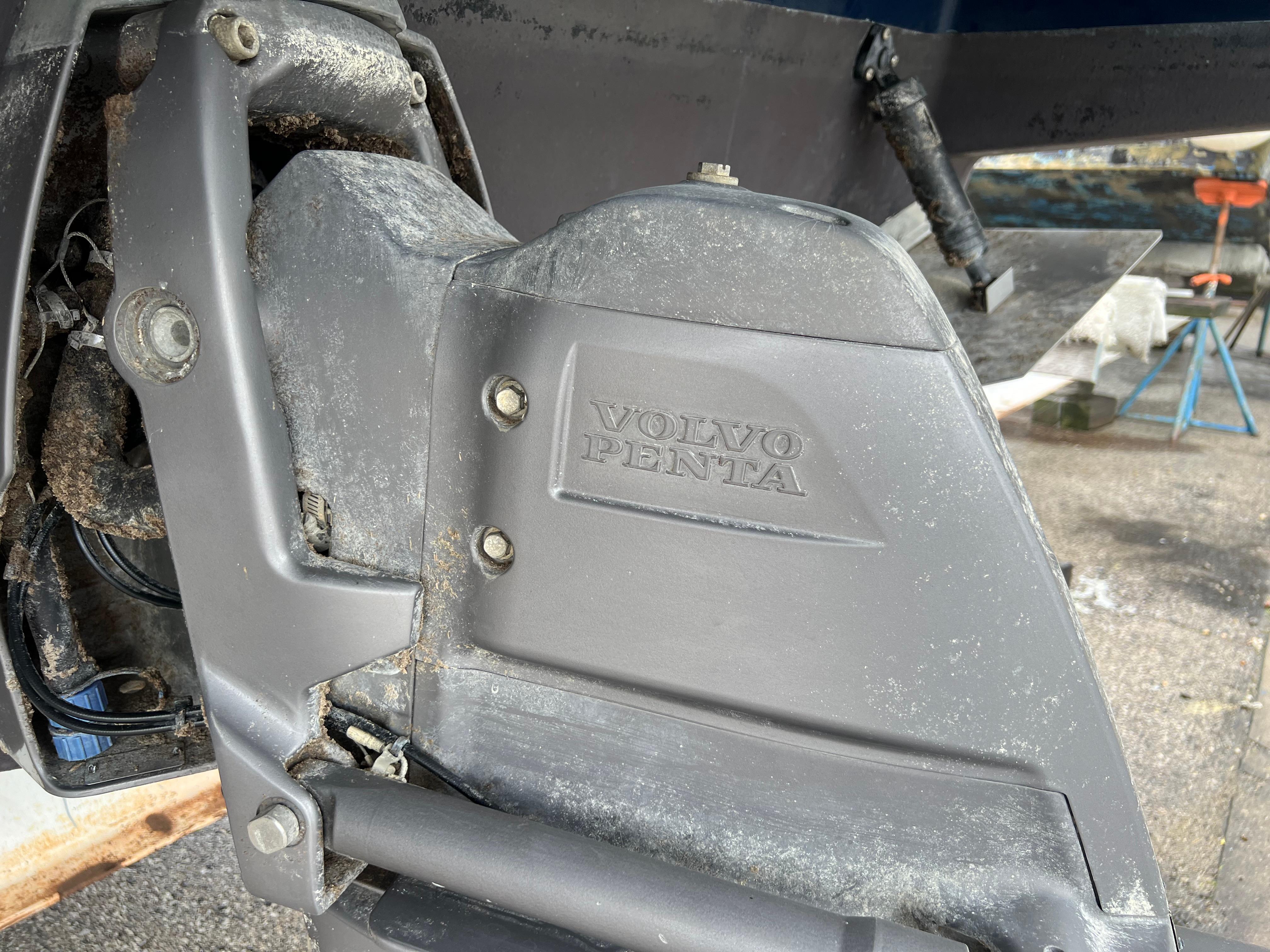 2018-regal-commodore-258-power-9801559-20250520131931728-1_XLARGE