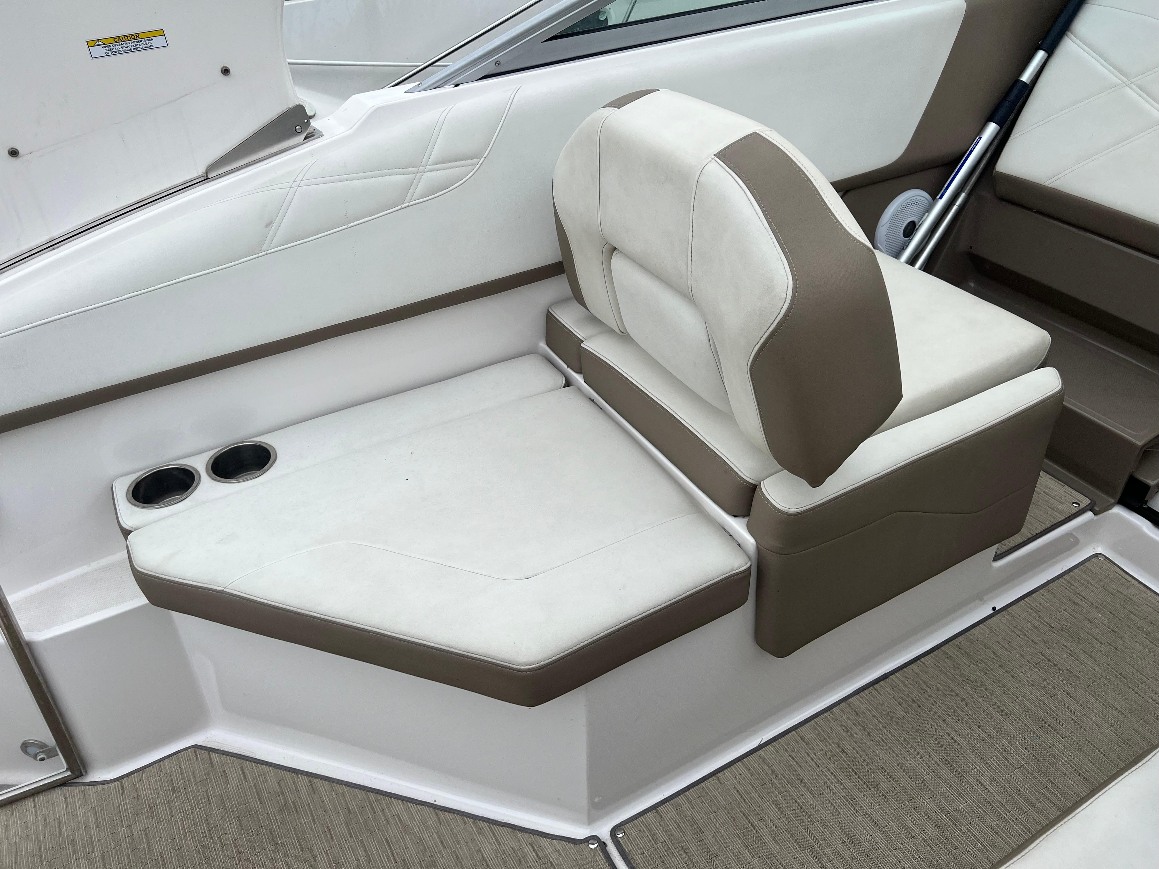 2018-regal-commodore-258-power-9801559-20250520131947656-1_XLARGE
