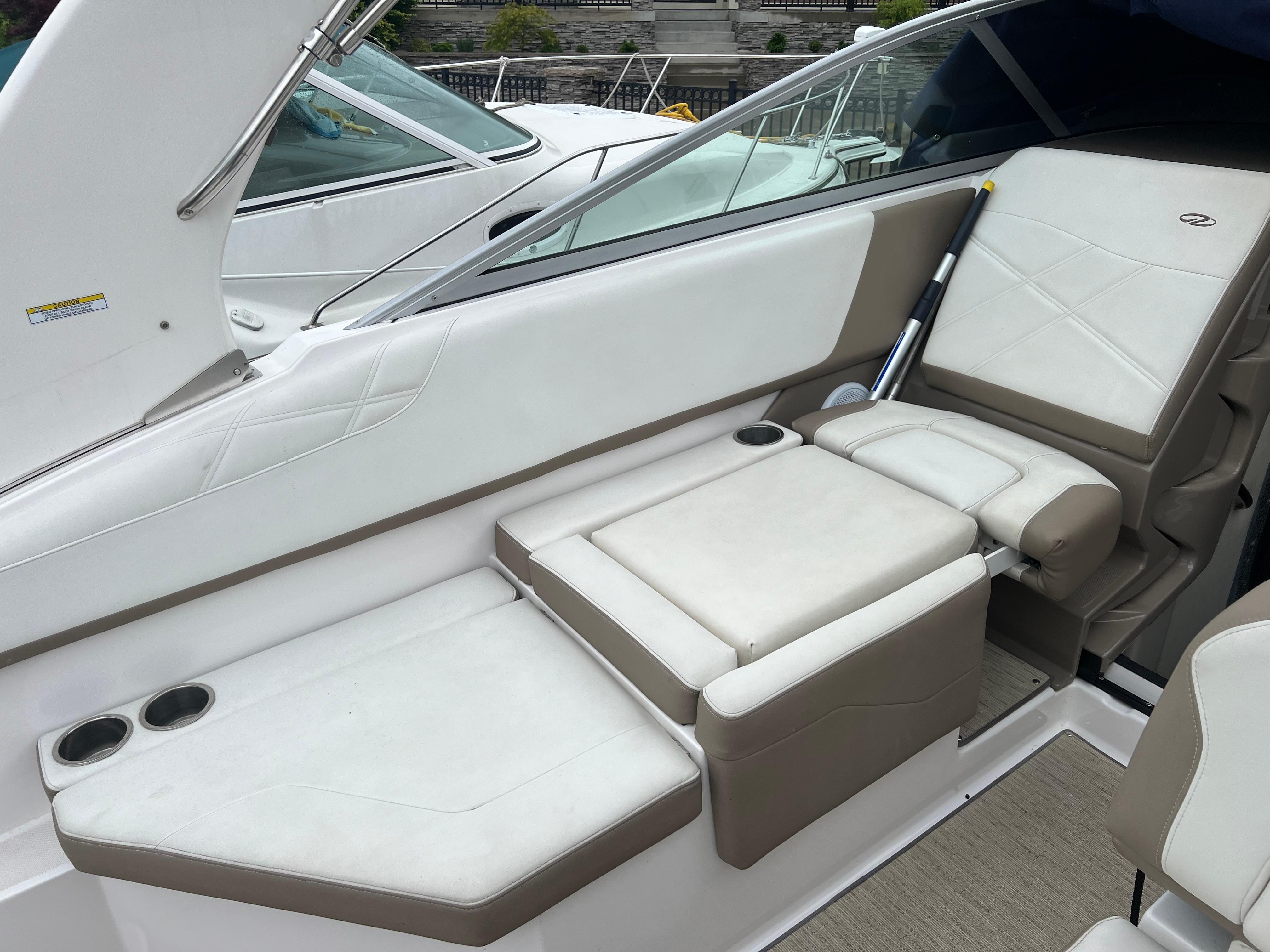 2018-regal-commodore-258-power-9801559-20250520131950575-1_XLARGE