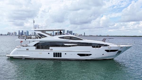 Photo of 2017 Azimut 95'