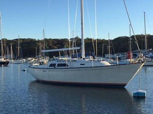37' C & C Yachts, Listing Number 100915995, Image No. 2