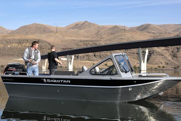 2022 Spartan boat for sale, model of the boat is 20 Areus & Image # 4 of 20