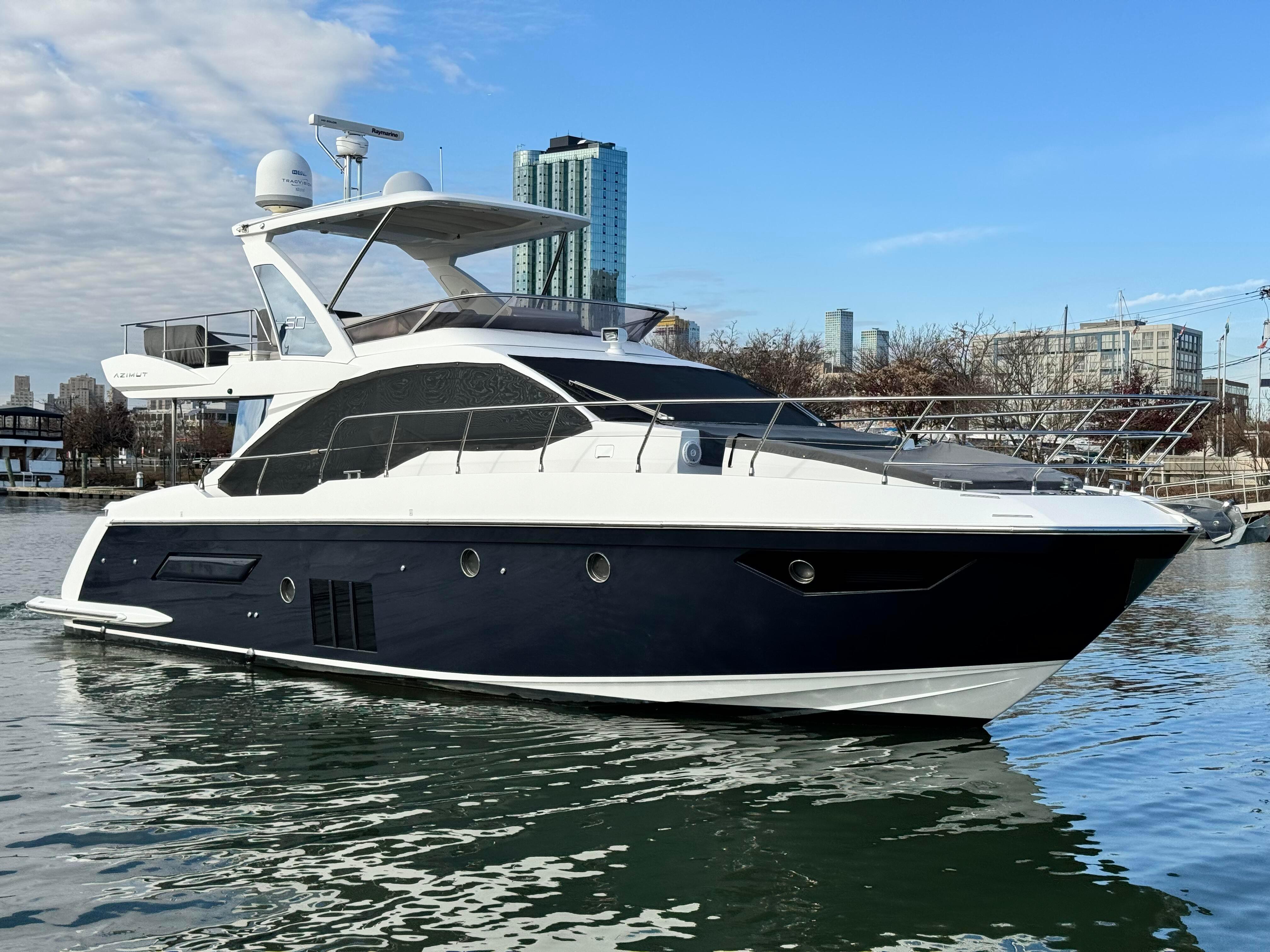 2016 AZIMUT 50 FLYBRIDGE