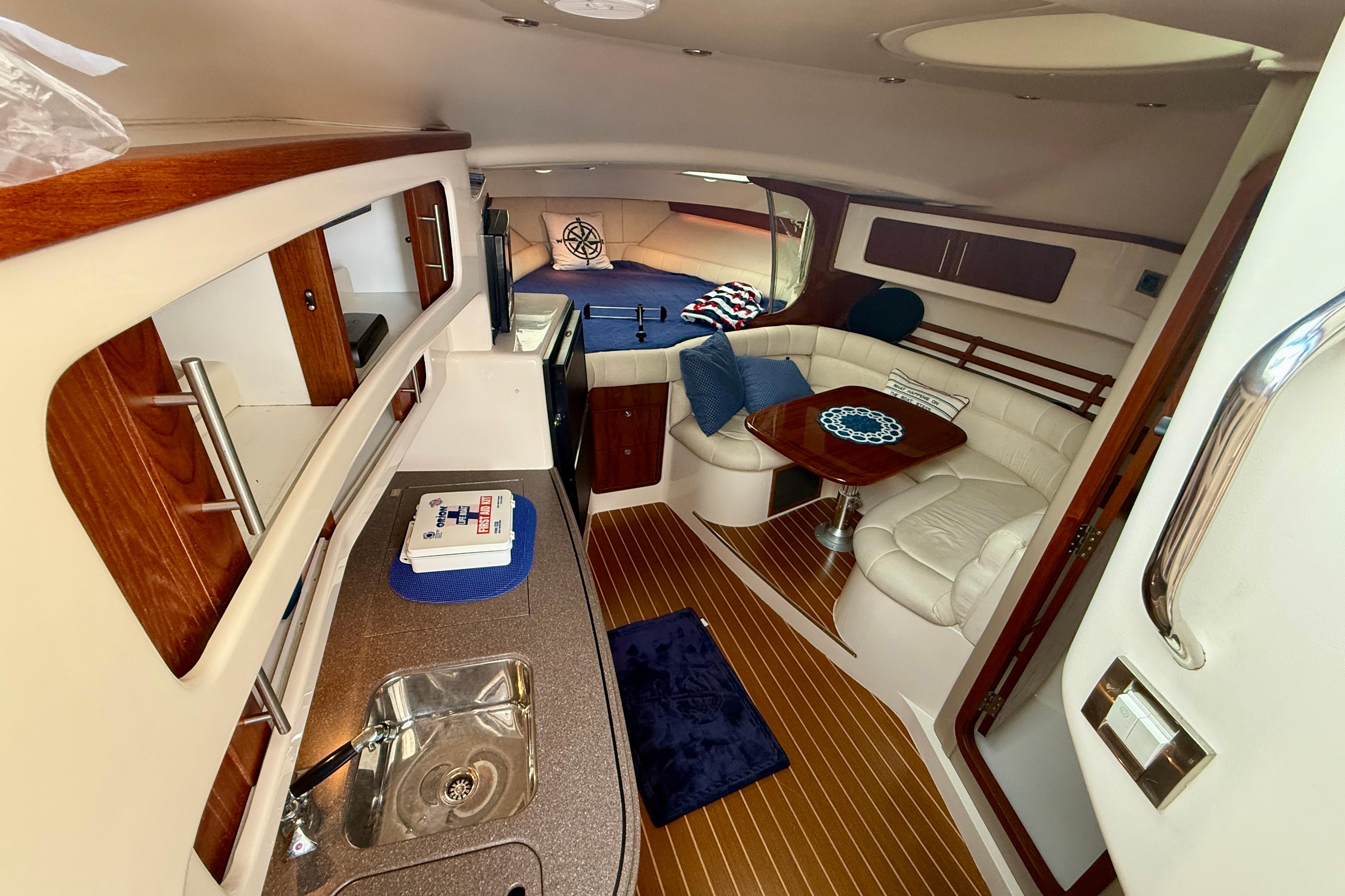 Boat image 9