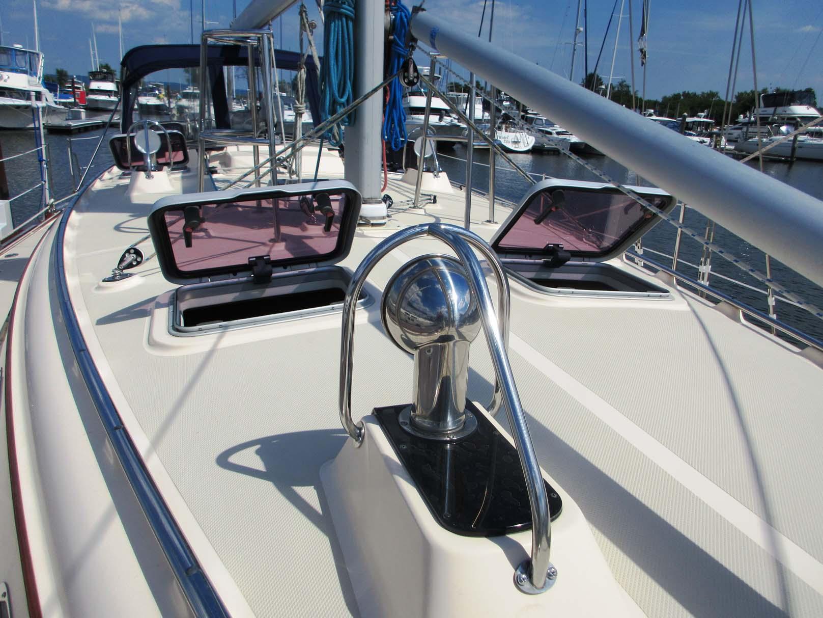 Newport RI Yacht Brokerage