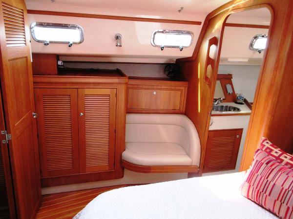 42' Island Packet, Listing Number 100917616, - Photo No. 43