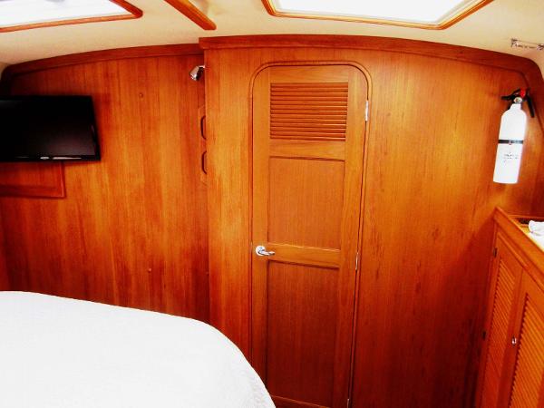 42' Island Packet, Listing Number 100917616, - Photo No. 45