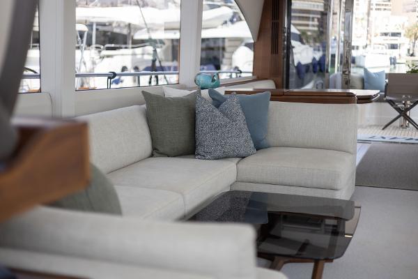 Princess Motor Yacht Sales - Used Princess Y72 Motor Yacht