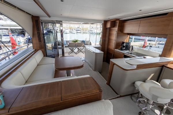 Princess Motor Yacht Sales - Used Princess Y72 Motor Yacht