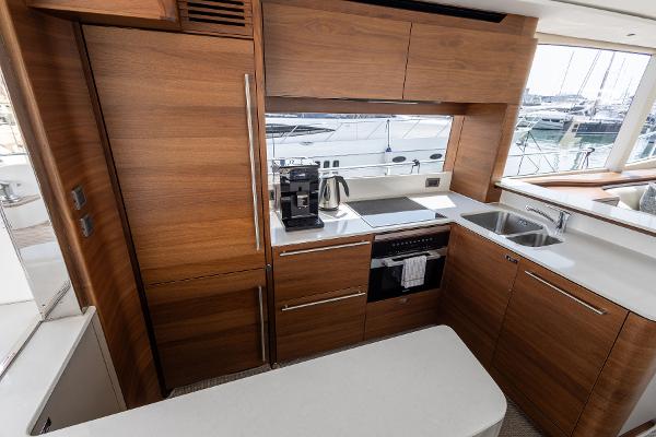 Princess Motor Yacht Sales - Used Princess Y72 Motor Yacht