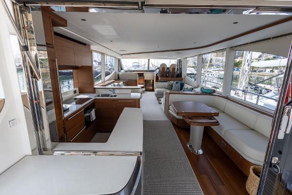 Princess Motor Yacht Sales - Used Princess Y72 Motor Yacht