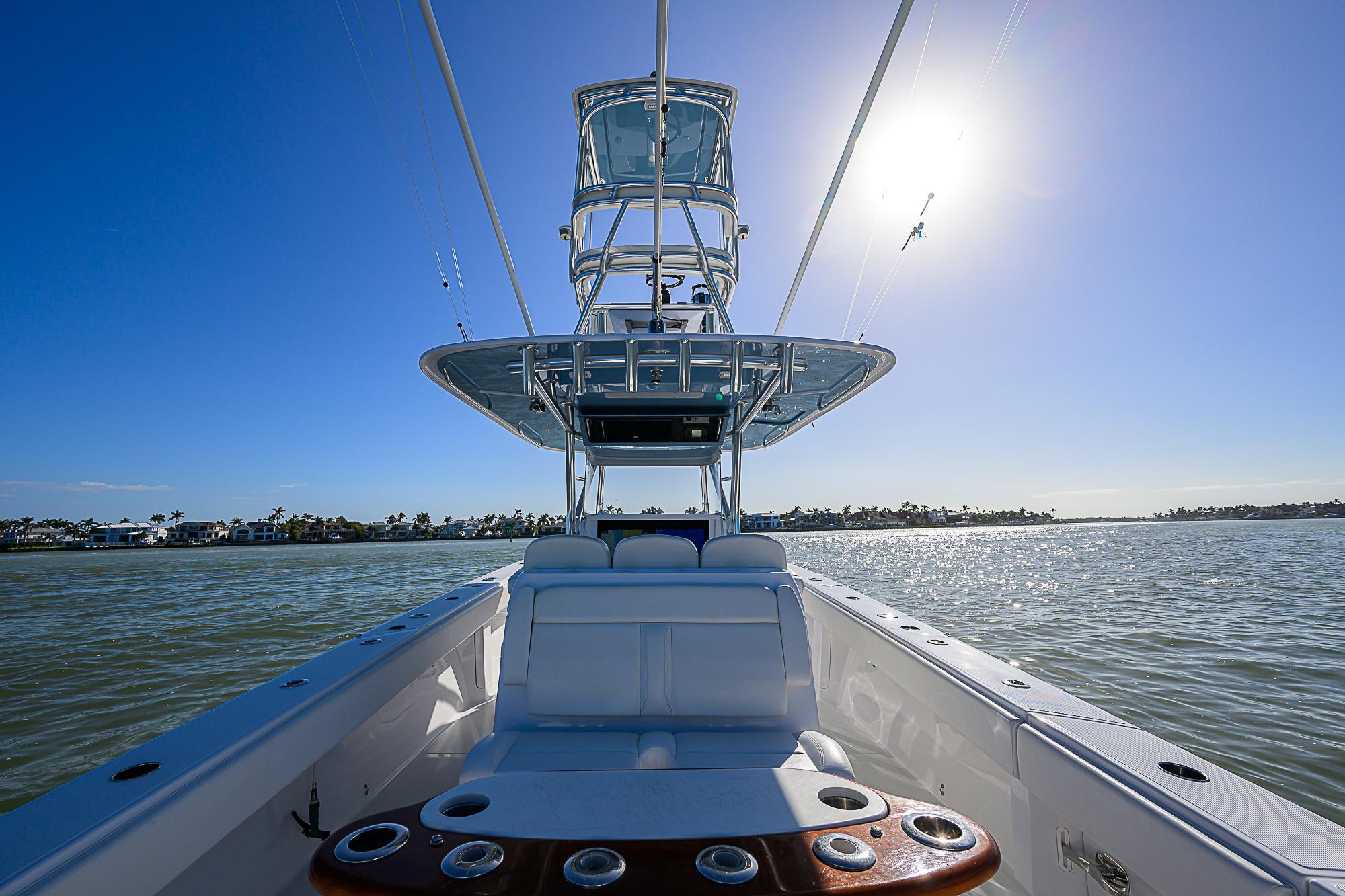 2019-bahama-41-power-9431572-20241227050522836-1_XLARGE