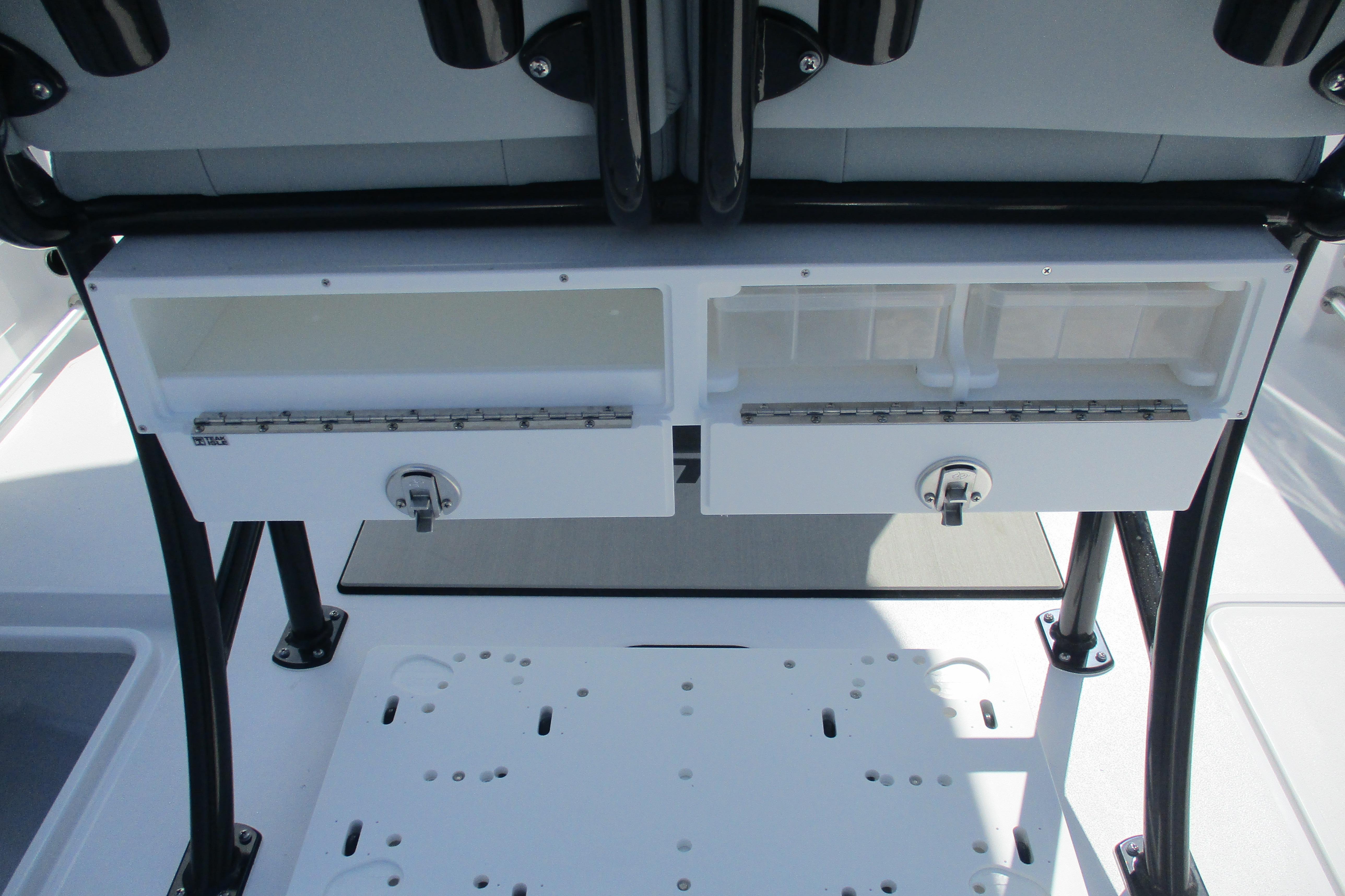 2026 Sportsman Open 252 Center Console-20