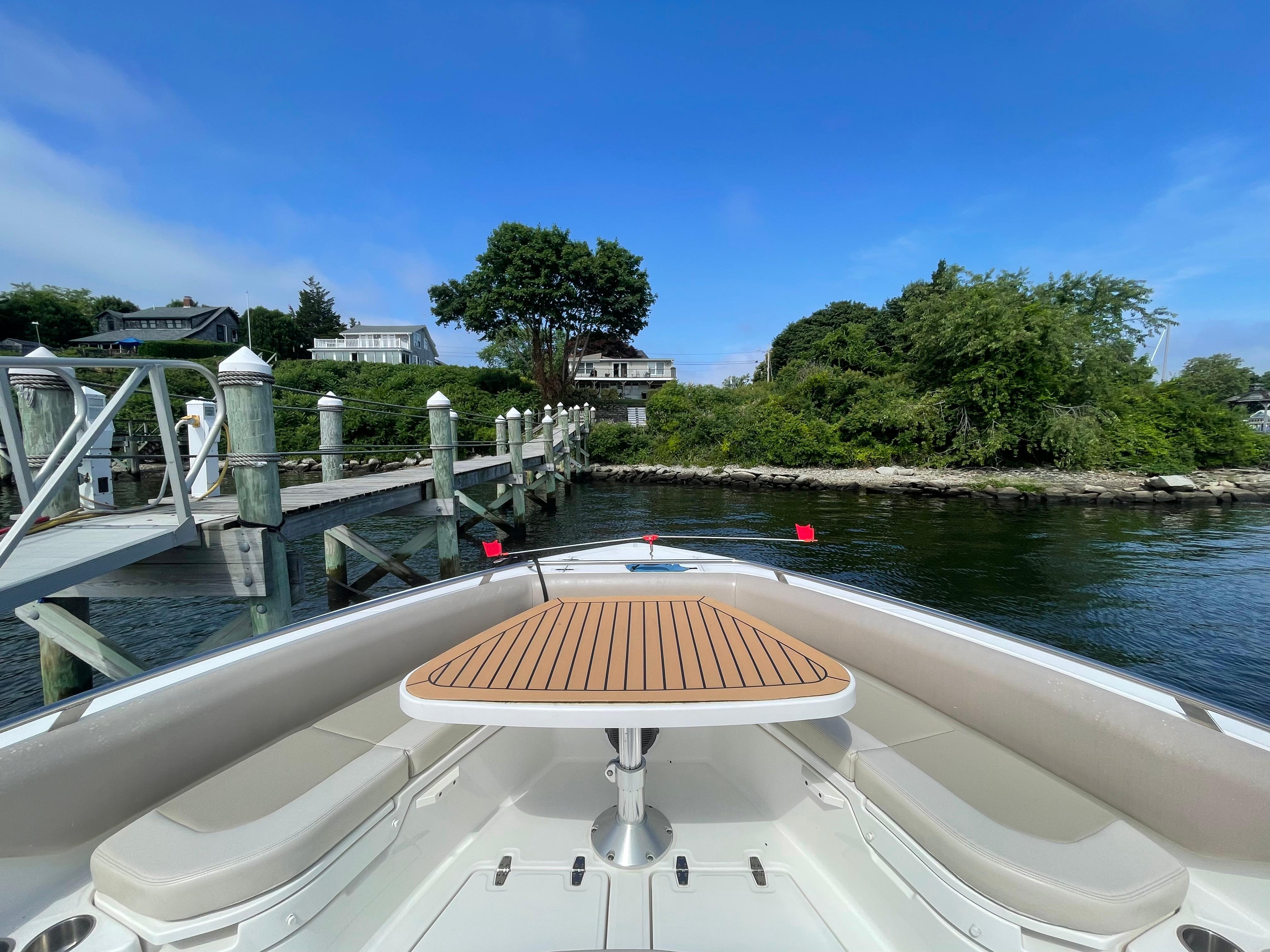 2017-boston-whaler-420-outrage-power-9771574-20250711103106088-1