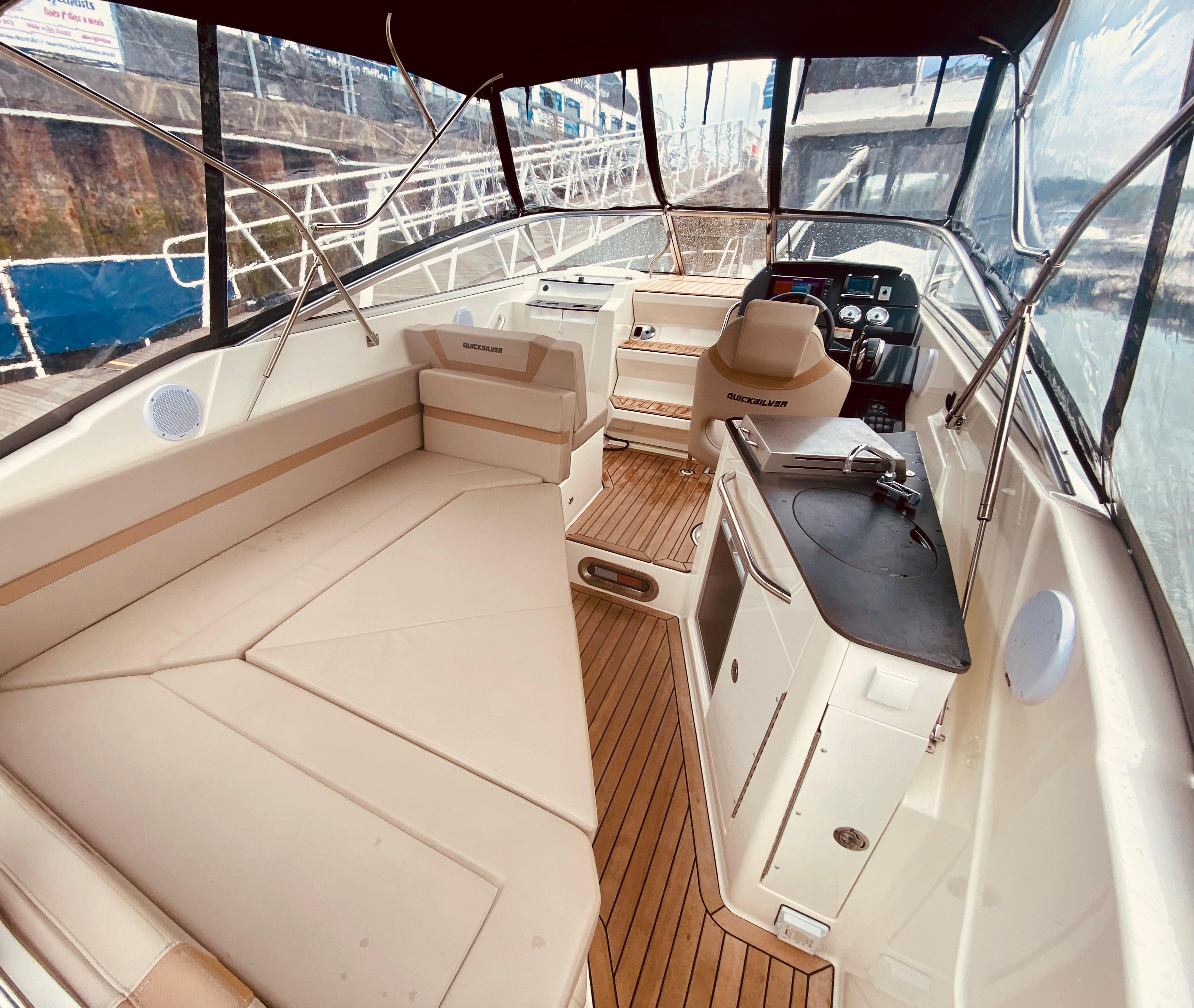 2016 Quicksilver 805 Cruiser