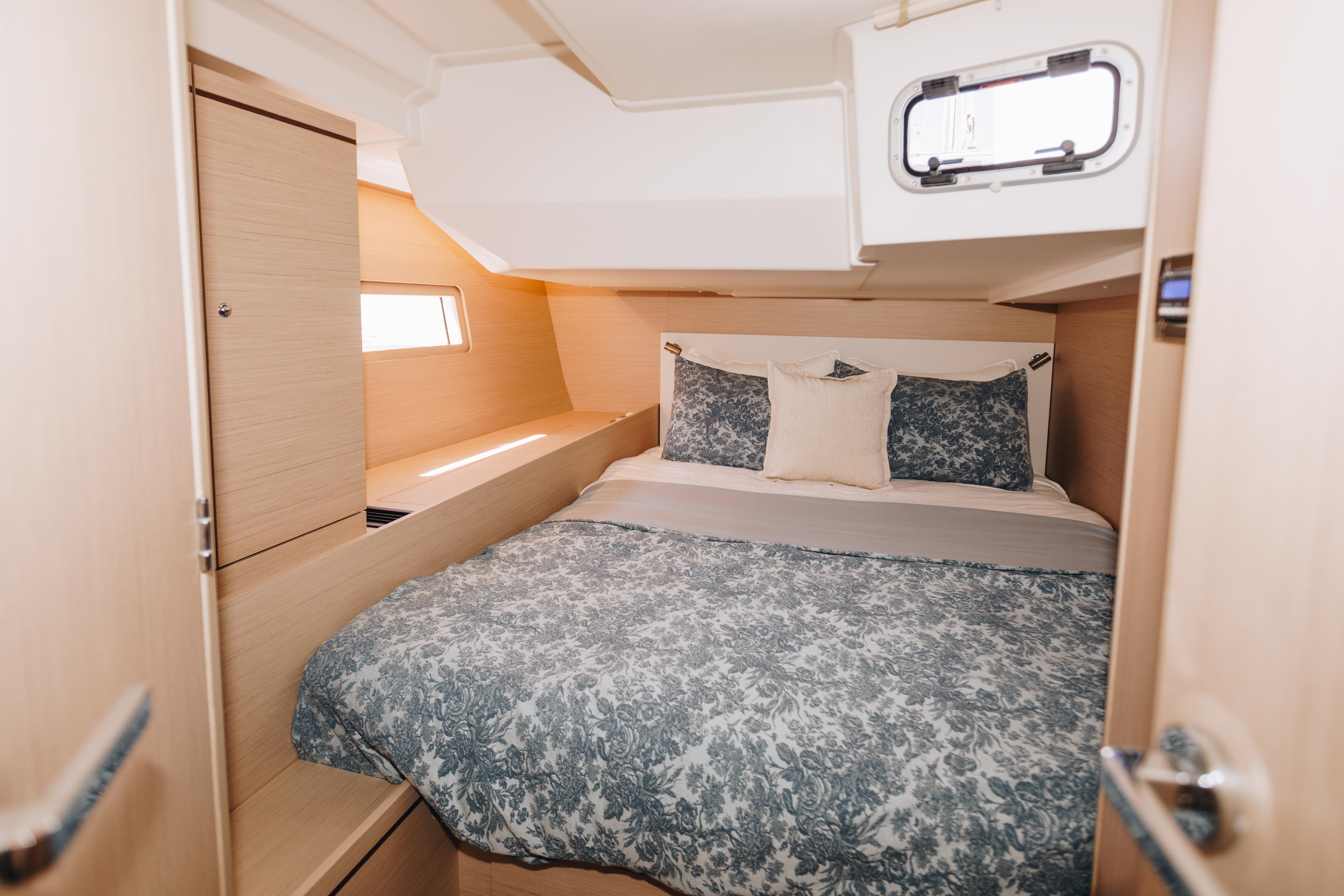 Yacht Photos Pics